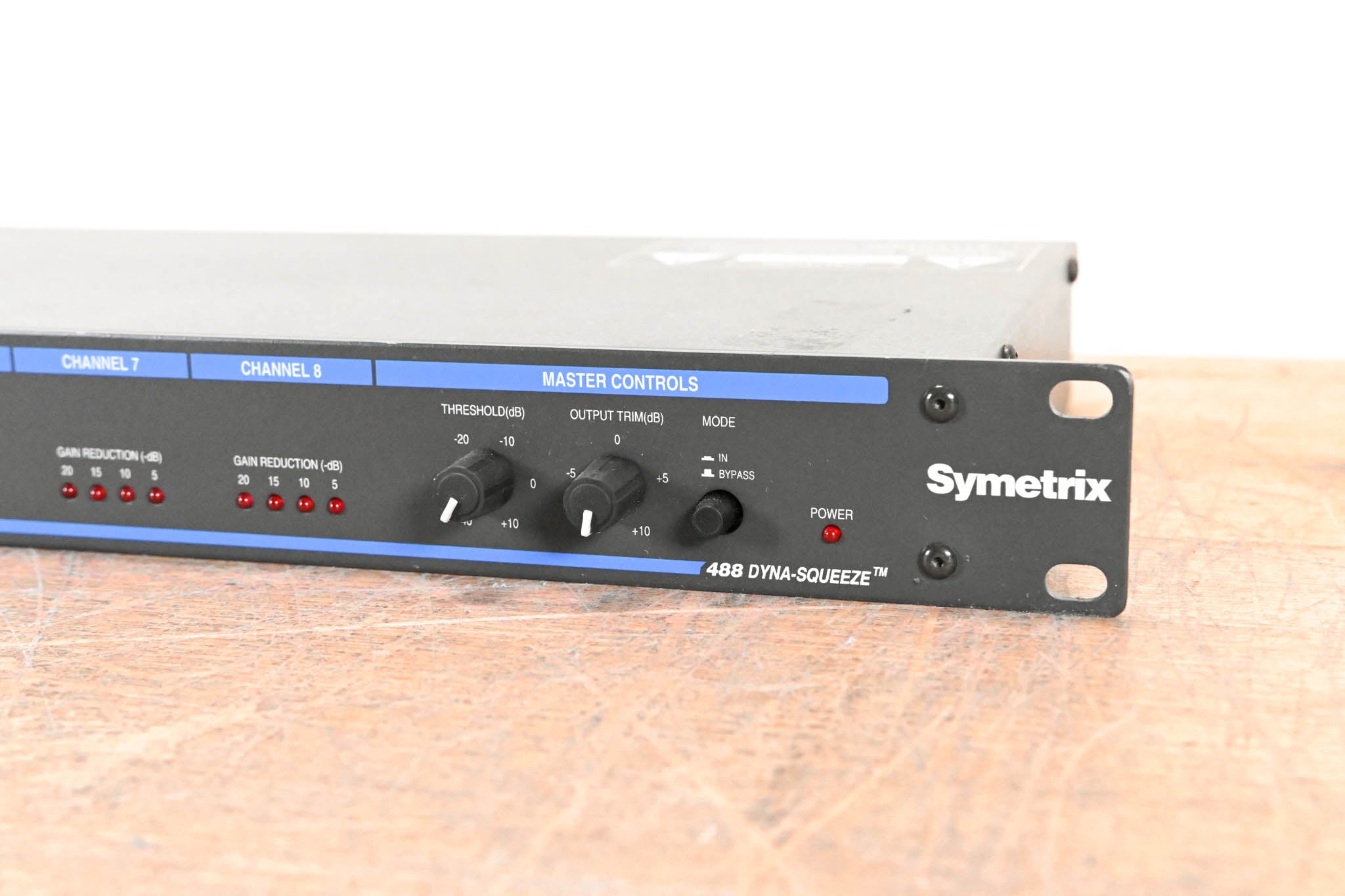 Symetrix 488 DYNA-Squeeze Eight-Channel Dynamics Processor