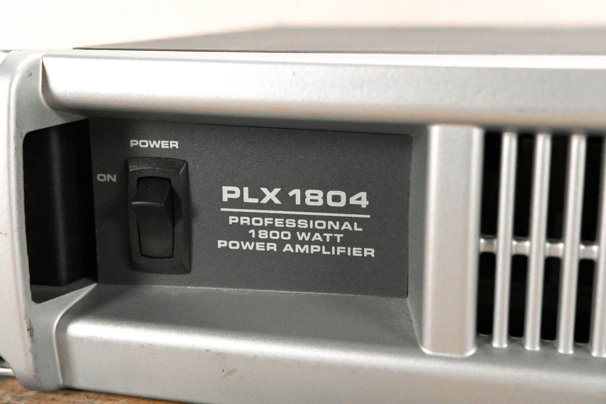 QSC PLX1804 2-Channel Power Amplifier
