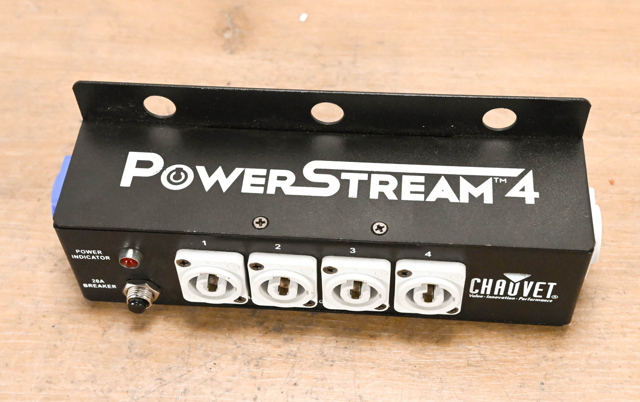 Chauvet PowerStream 4 powerCON Splitter