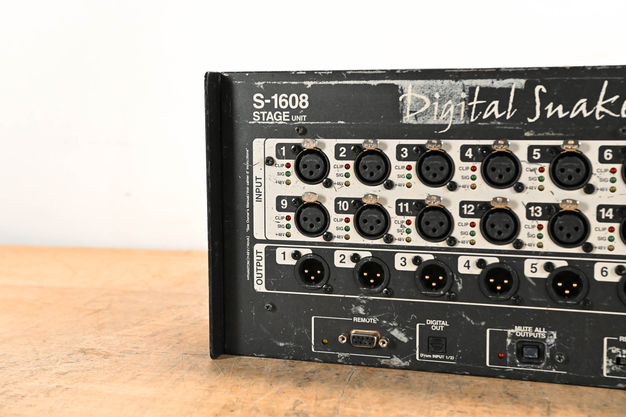 Roland S-1608 16 x 8 Stage Unit