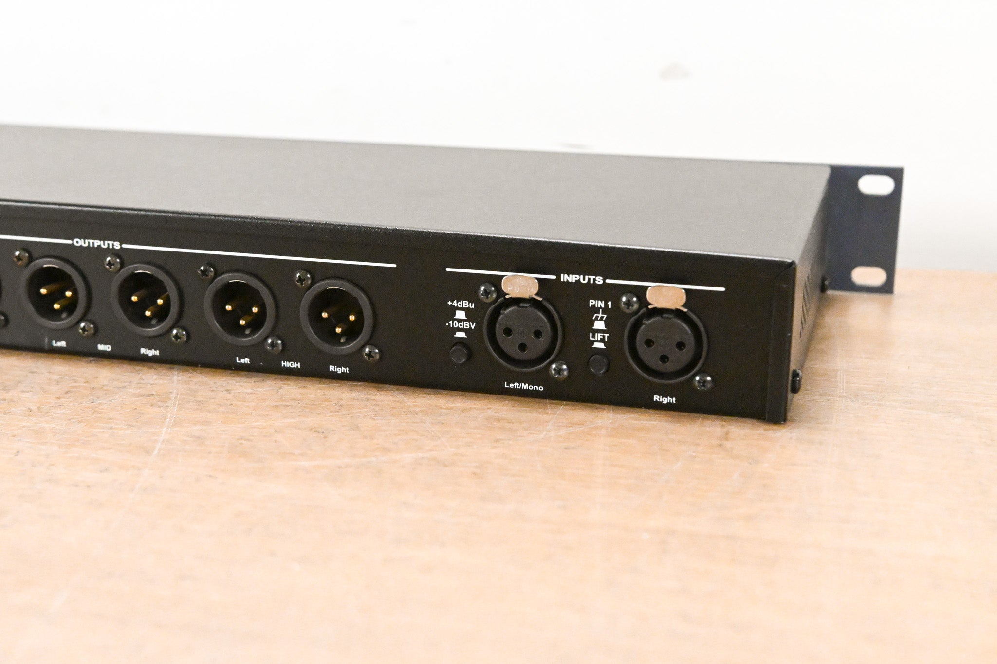 dbx DriveRack PA Complete Equalization and Loudspeaker Control System
