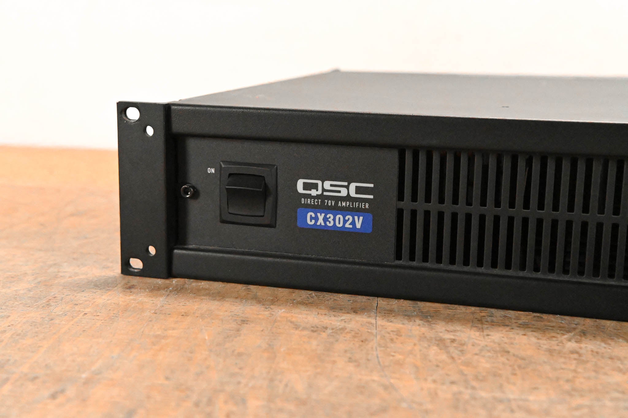 QSC CX302V 2-Channel Power Amplifier