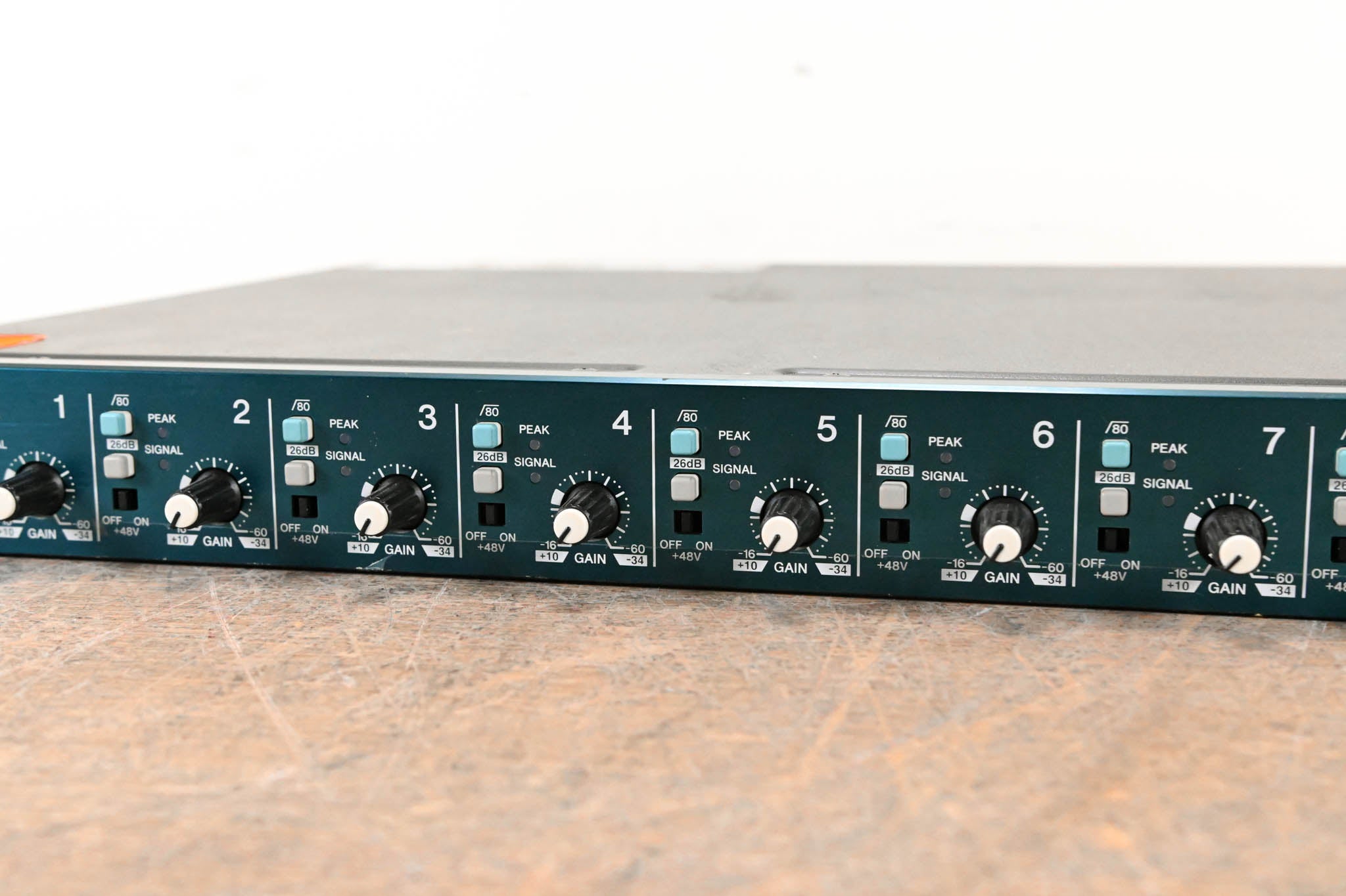 Yamaha MLA8 8-Channel Microphone/Line Preamplifier