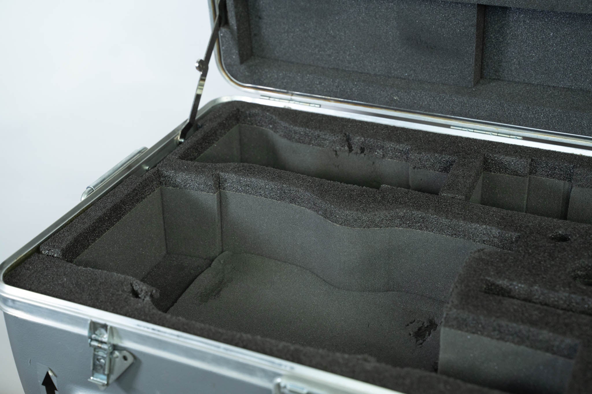 Sony LC-HDWF900TH Thermodyne Flight Case for Select Sony Camcorders