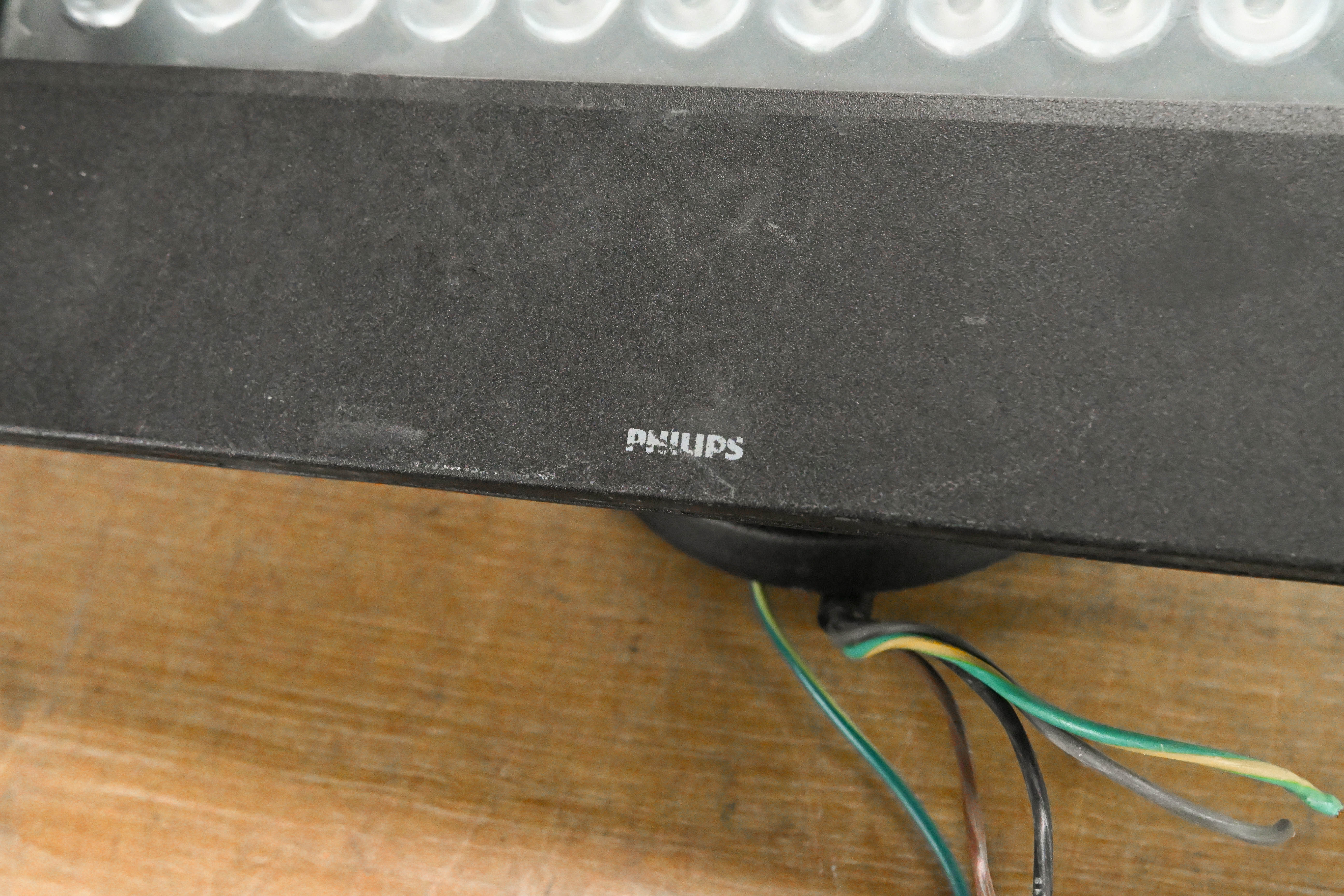 Philips iW Blast Powercore 21° Frosted Lens LED Fixture - Black