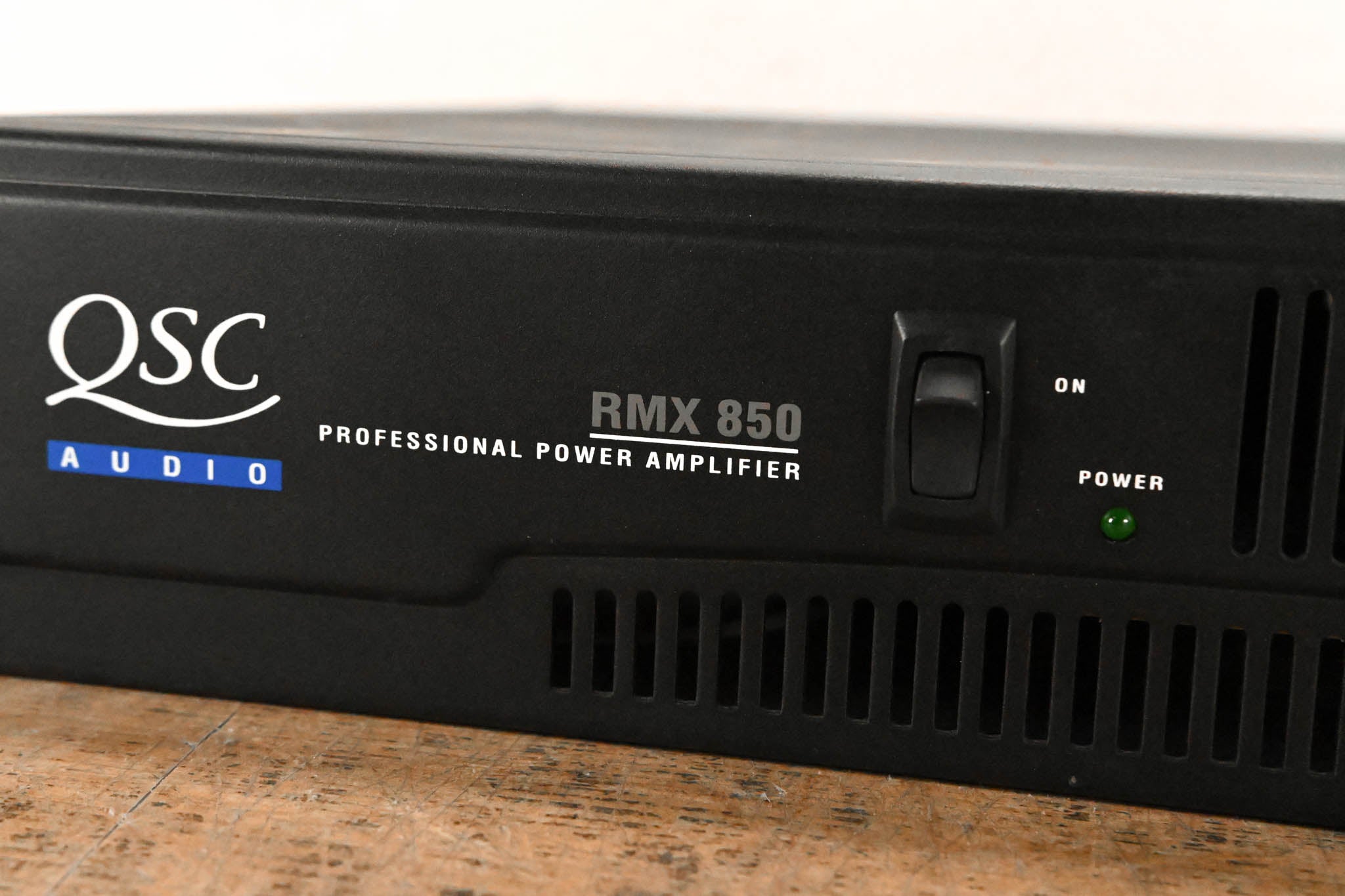 QSC RMX850 2-Channel Power Amplifier