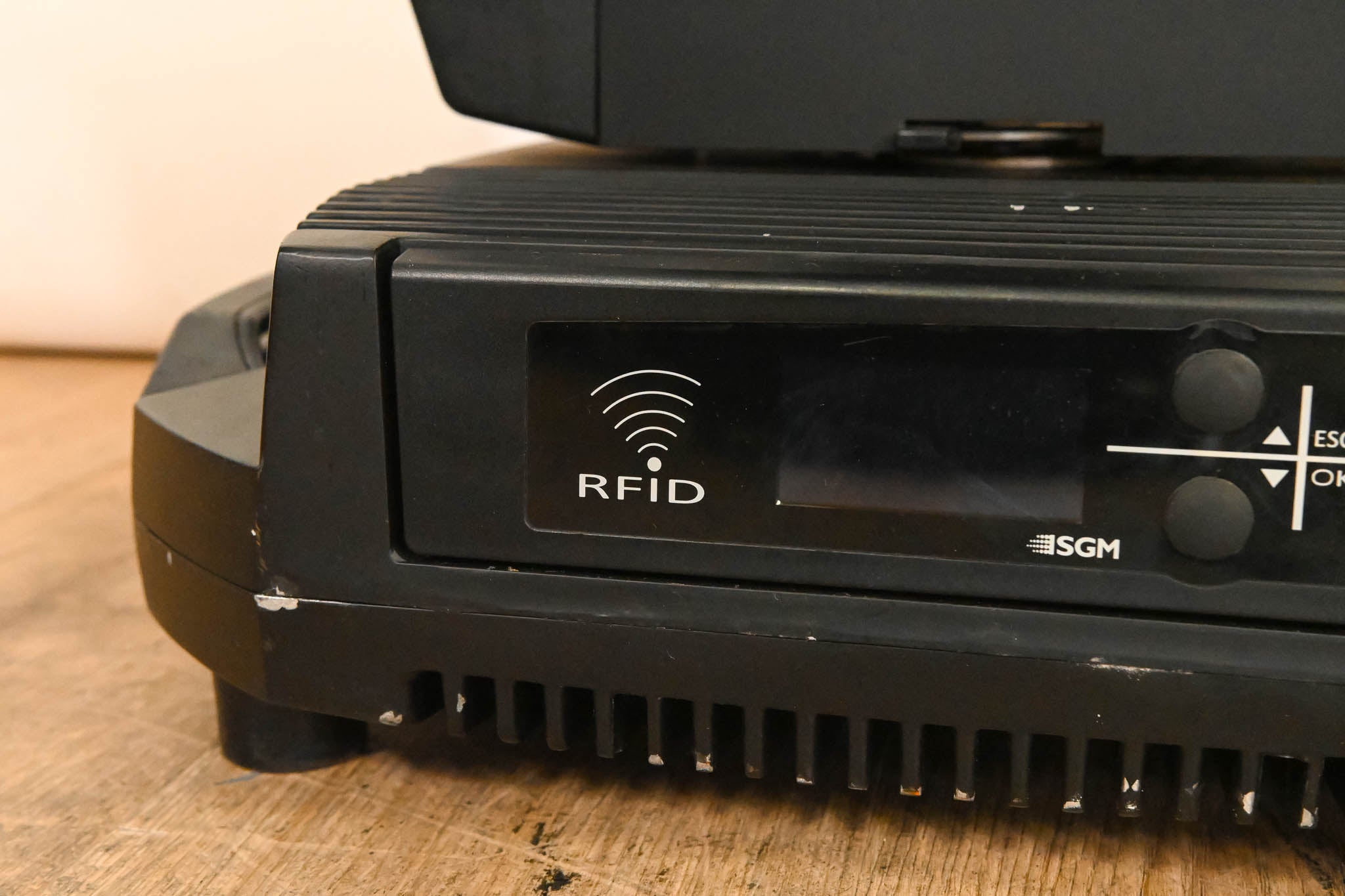 SGM G-Spot LED Moving Head (NO POWER CABLE)
