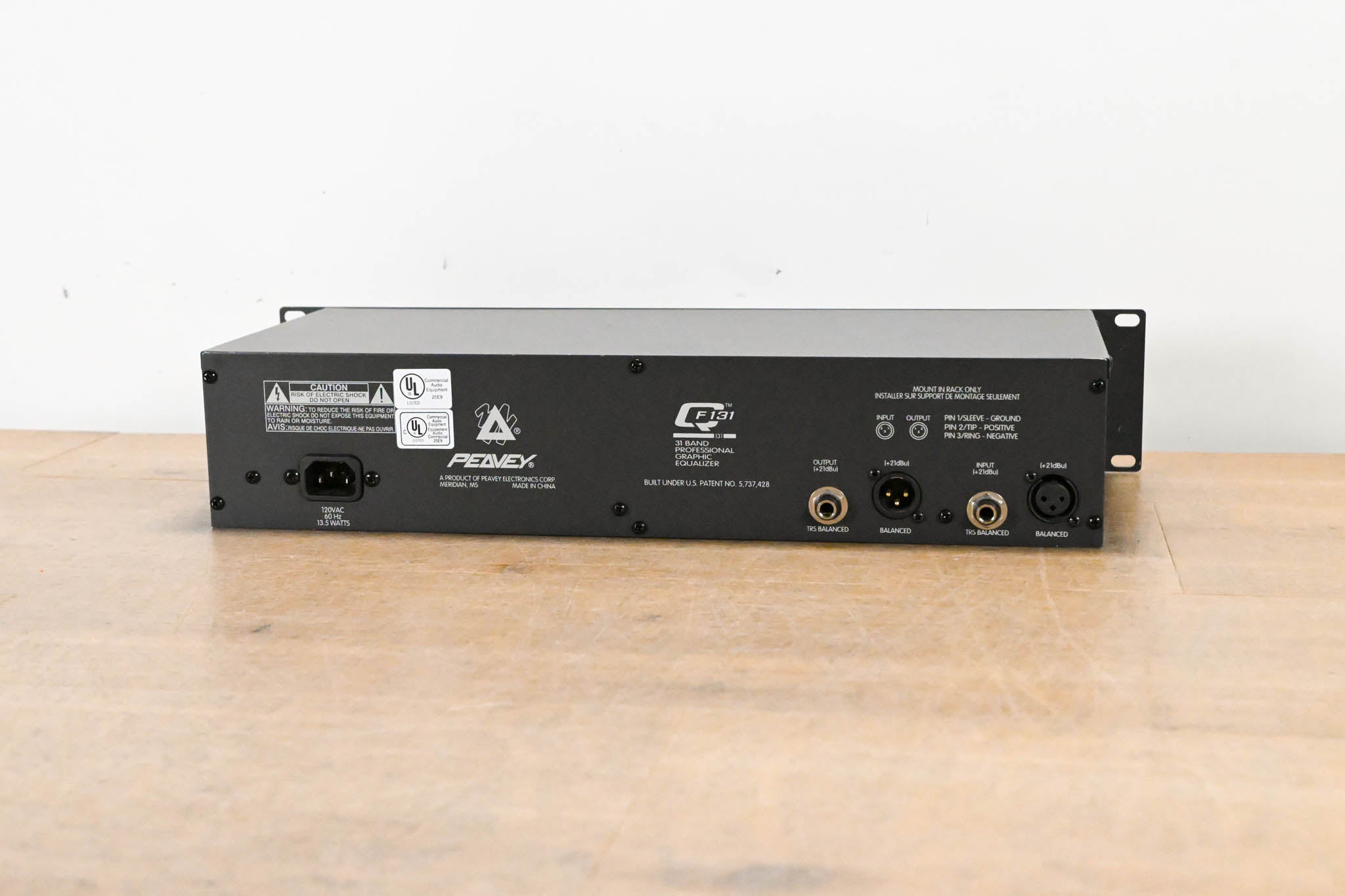 Peavey QF 131 31-Band Graphic Equalizer