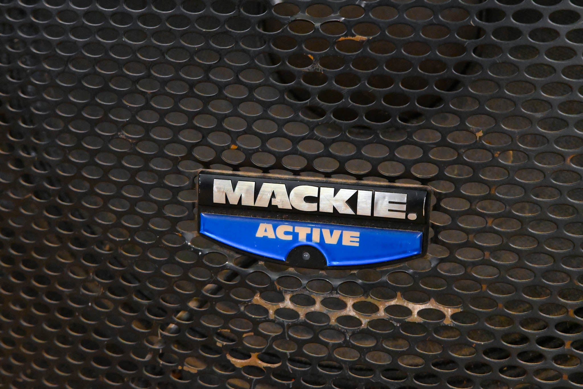 Mackie SA1521 15" Two-Way Powered Loudspeaker