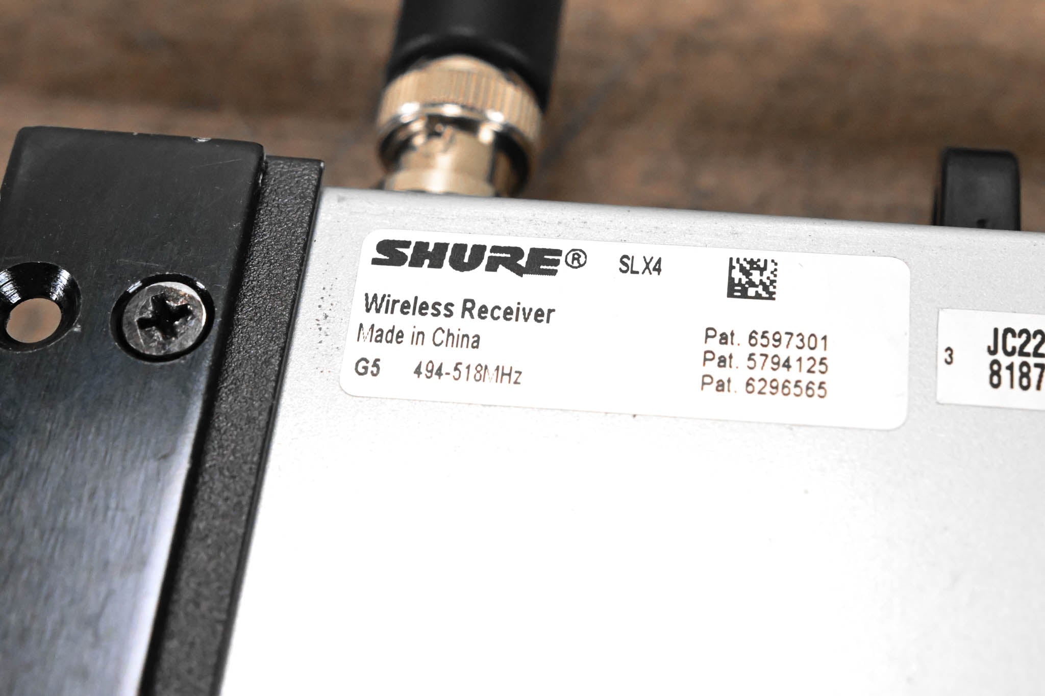 Shure SLX4 Wireless Receiver - G5 Band: 494-518 MHz