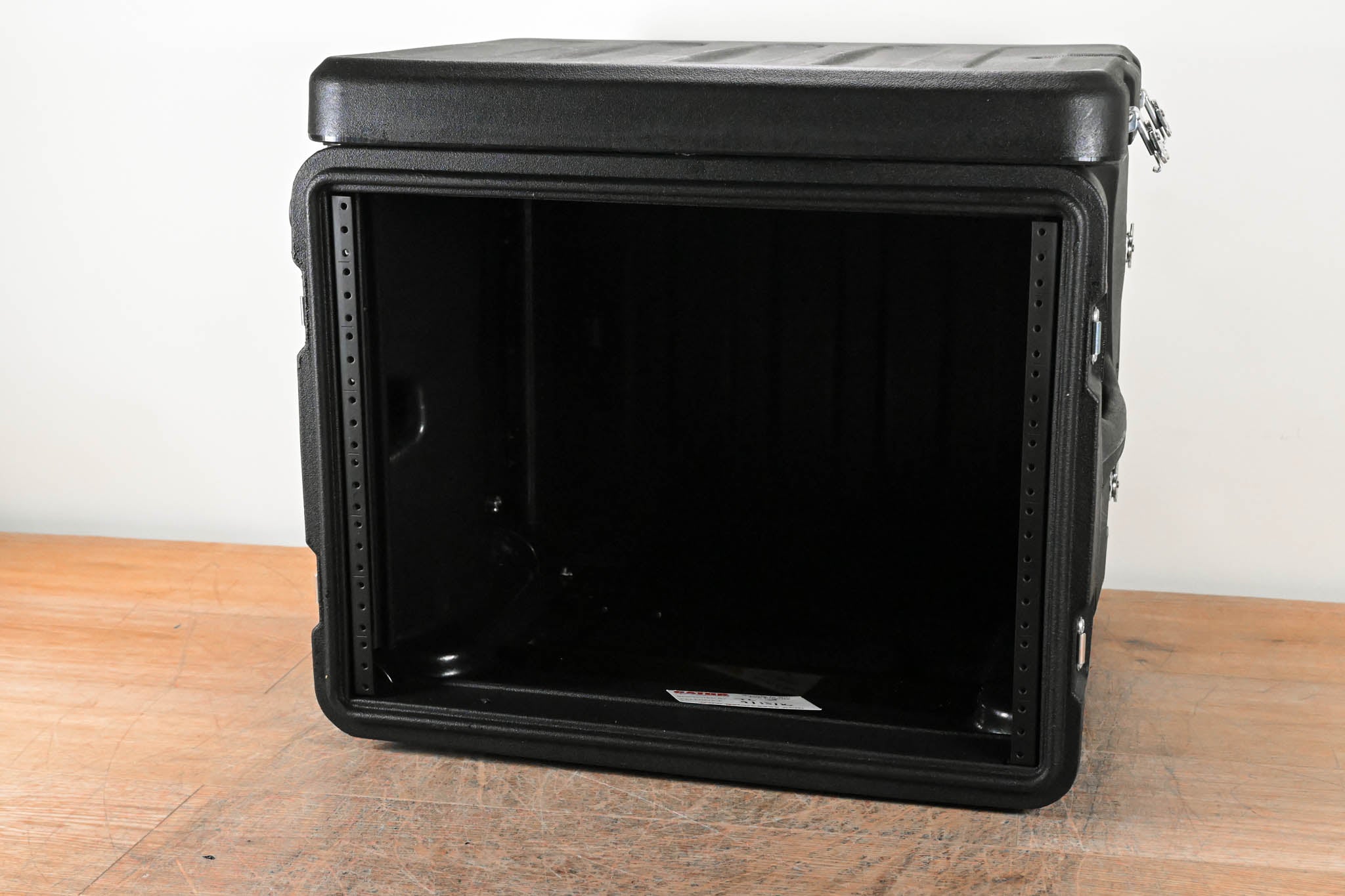Gator Cases G-PROR-8U-19 Pro Series 8U Molded Audio Rack with Wheels