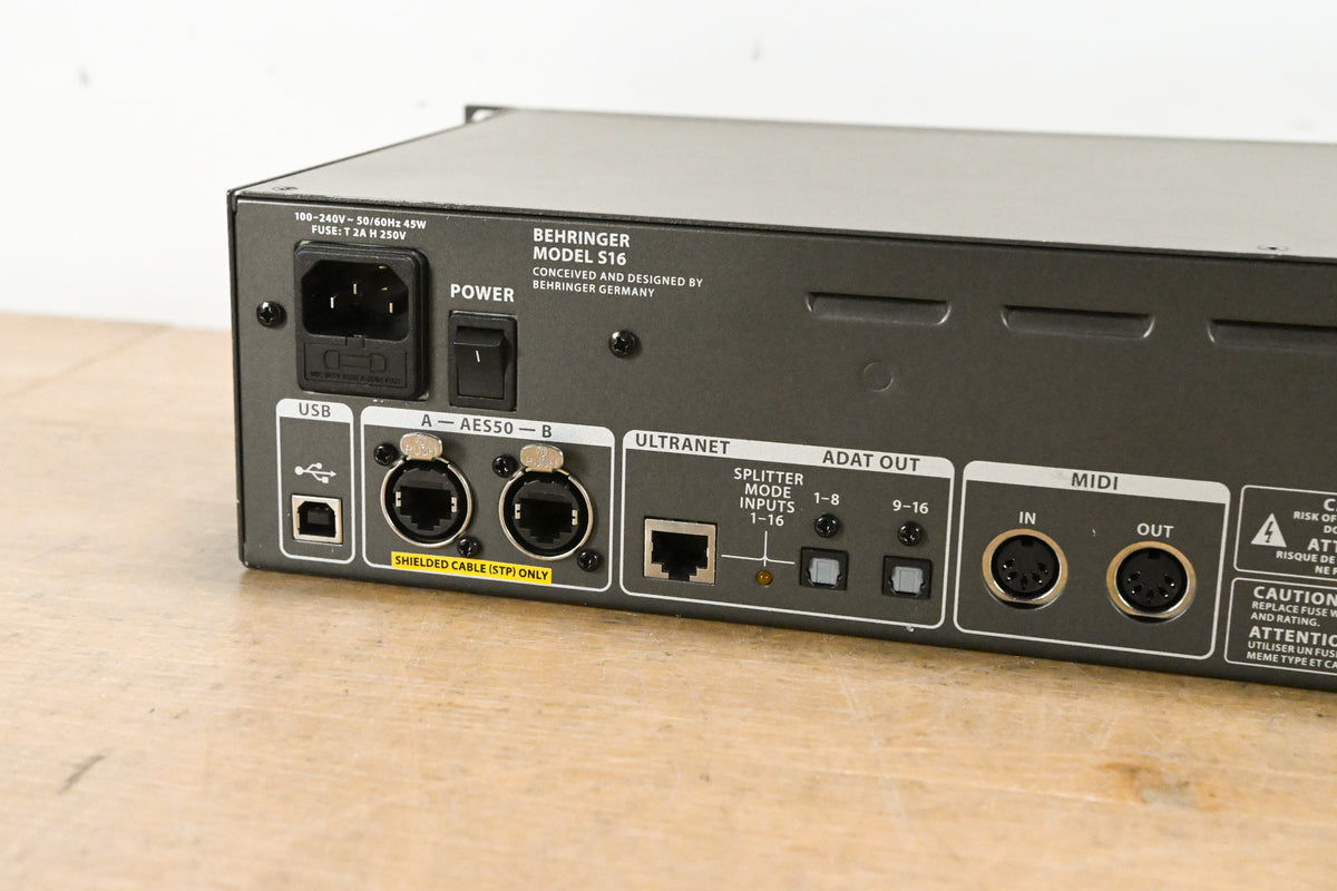 Behringer S16 16 x 8 Digital Stage Box