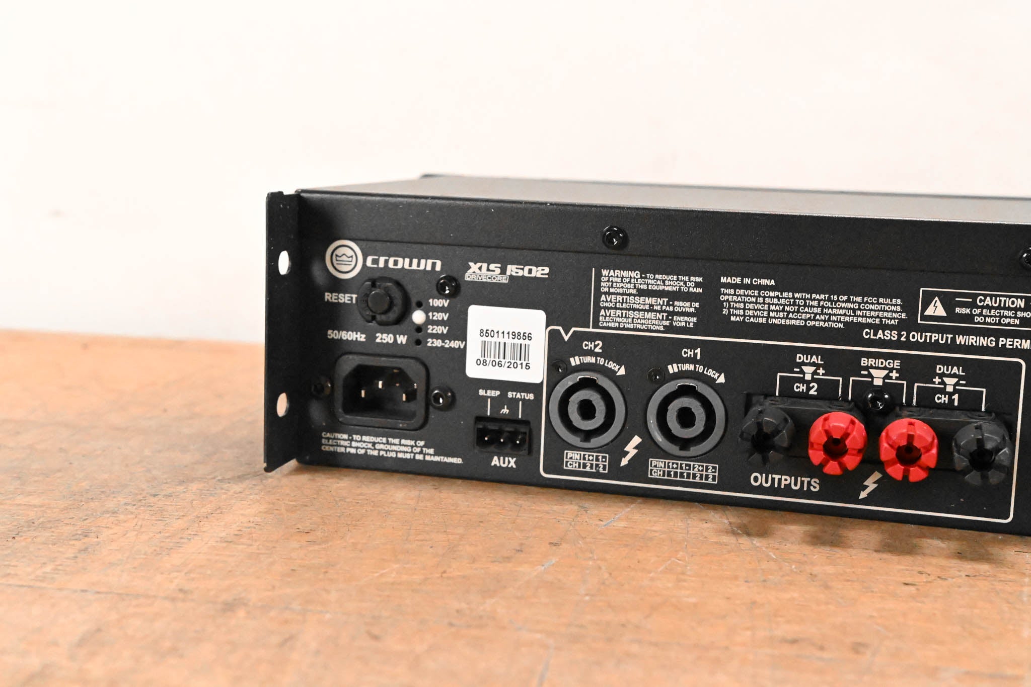 Crown XLS 1502 DriveCore Two-Channel Power Amplifier