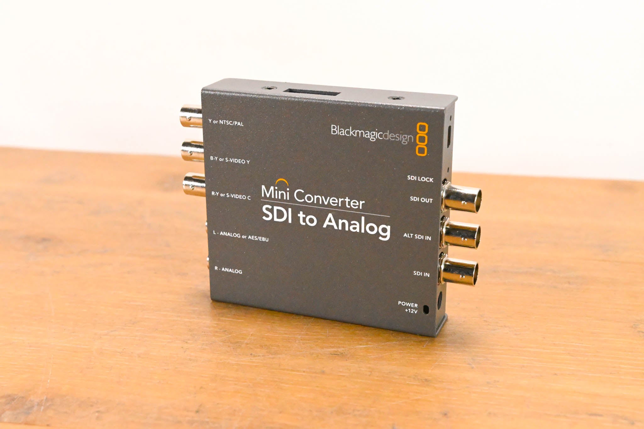 Blackmagic Design Mini Converter SDI to Analog (NO POWER SUPPLY)