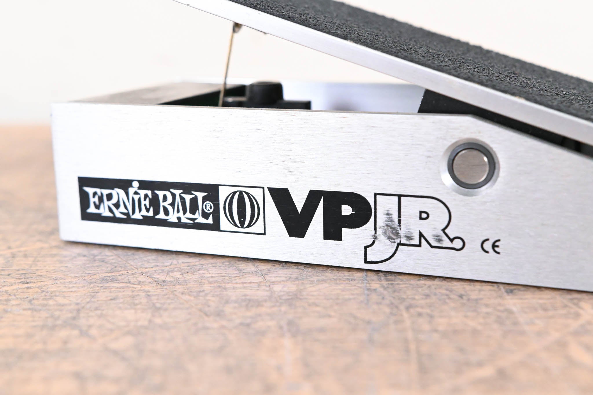 Ernie Ball VP JR. 25K Volume Pedal for Active Electronics