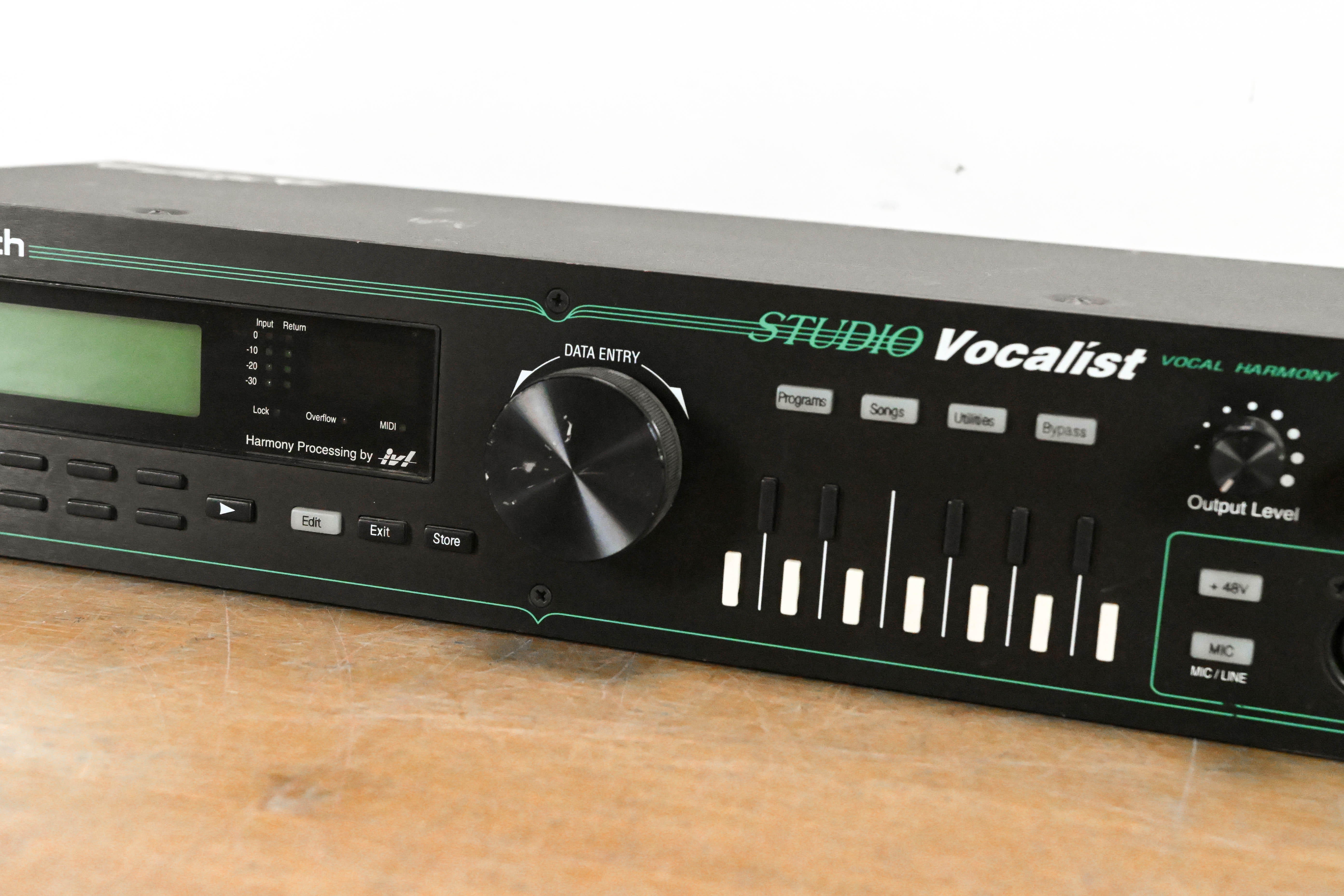 DigiTech Studio Vocalist Vocal Harmony Processor