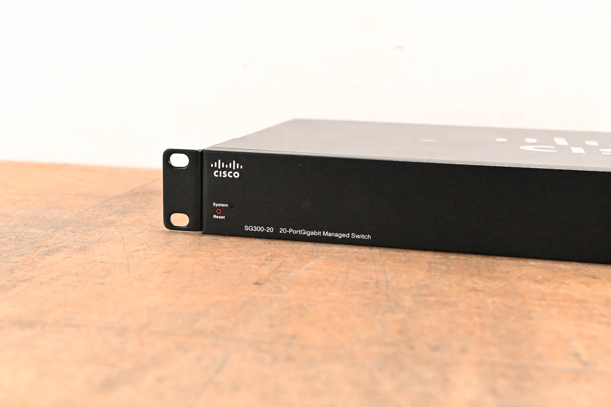 Cisco SG300-20 20-Port Gigabit Managed Switch