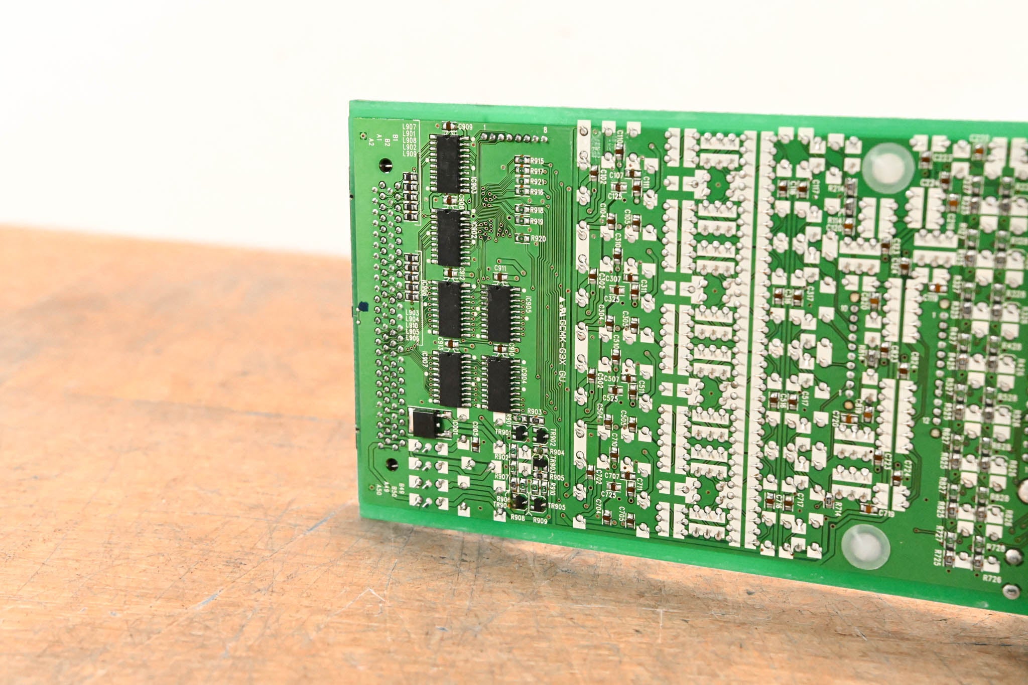 Yamaha MY8-DA96 24-bit, 96kHz 8-Channel Analog Output Card