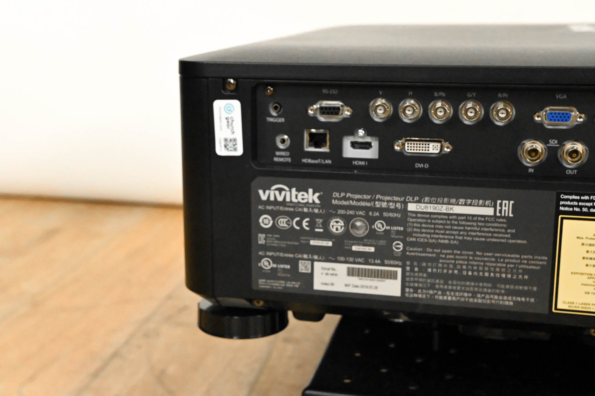 Vivitek DU8190Z-BK 10,000-Lumen WUXGA Large Venue DLP Projector