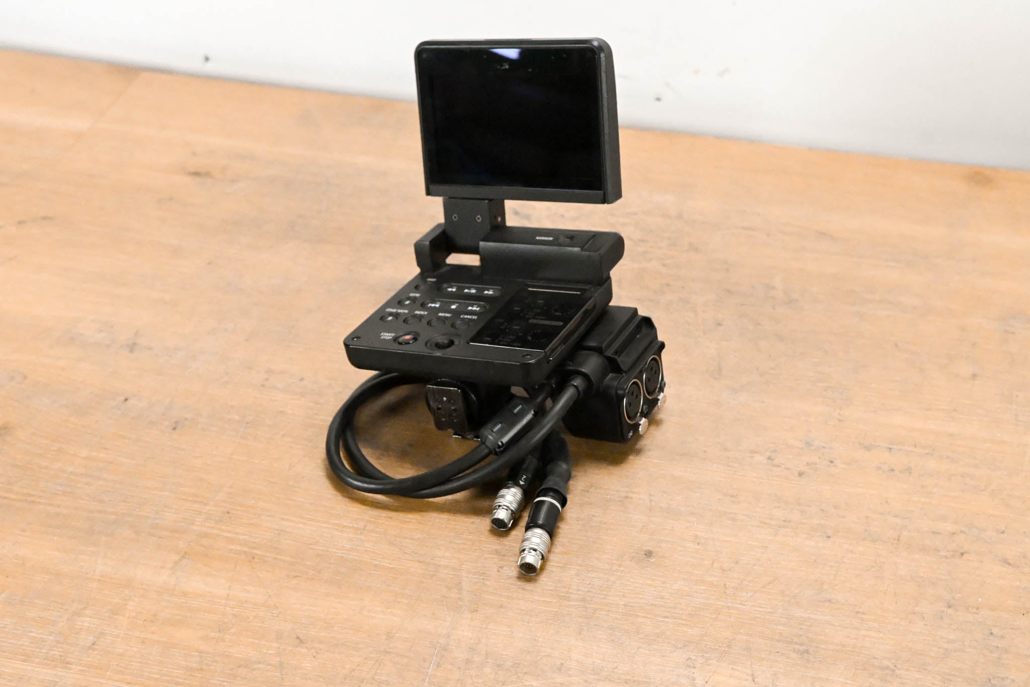Canon C300/C500 Monitor