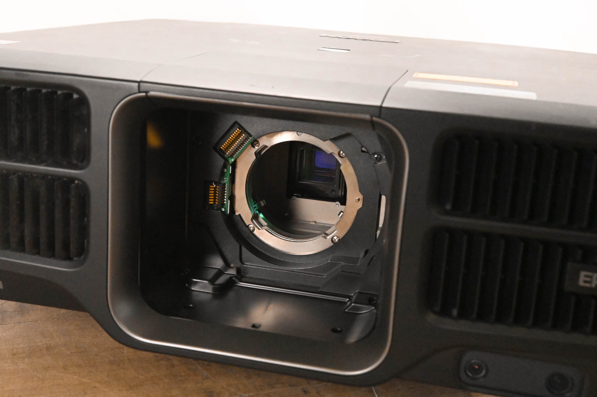 Epson Pro L1405U 8,000-Lumen Laser WUXGA 3LCD Projector