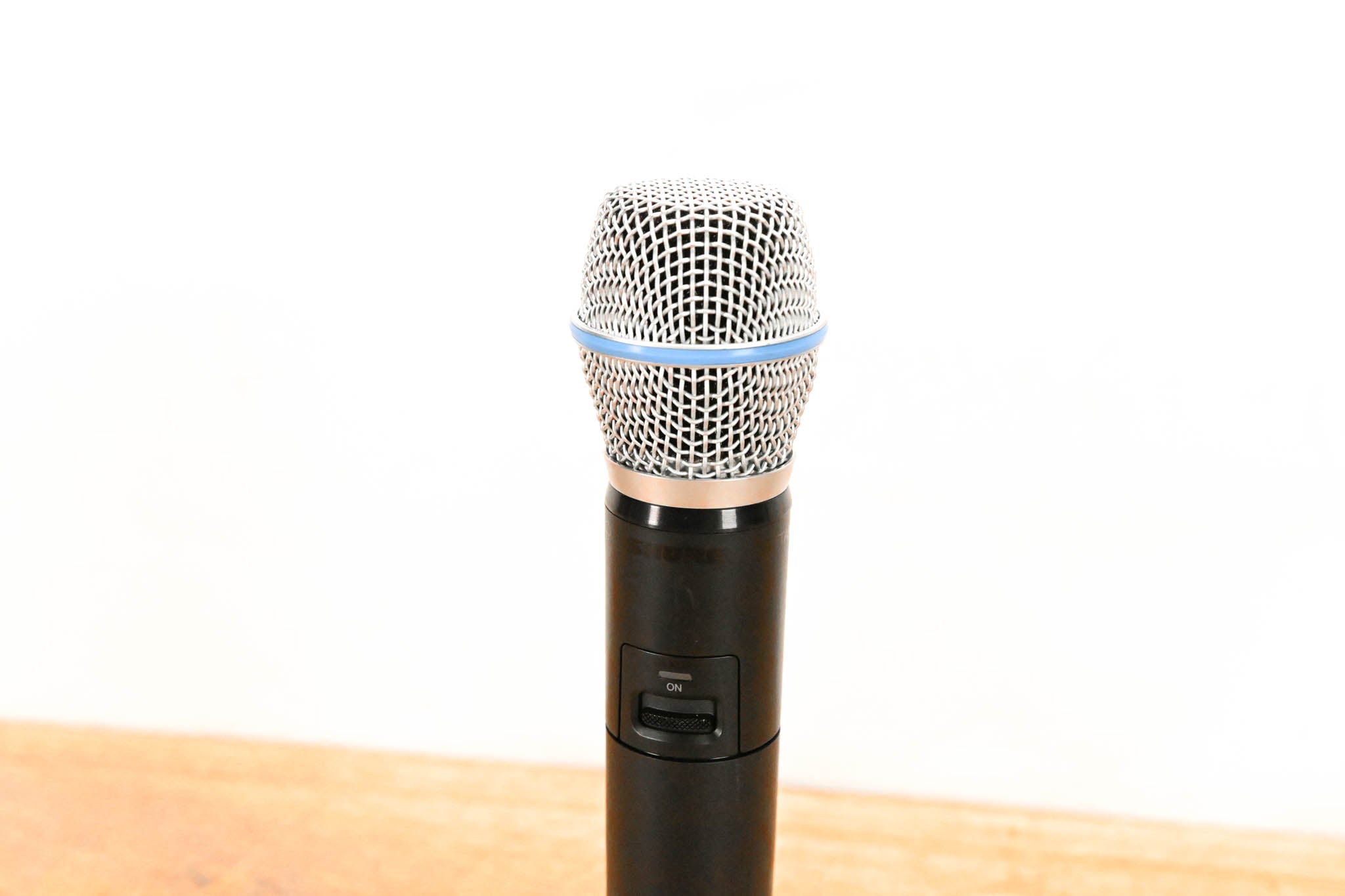 Shure GLXD2+/B87A Dual Band Handheld Wireless Transmitter - Z3 Band