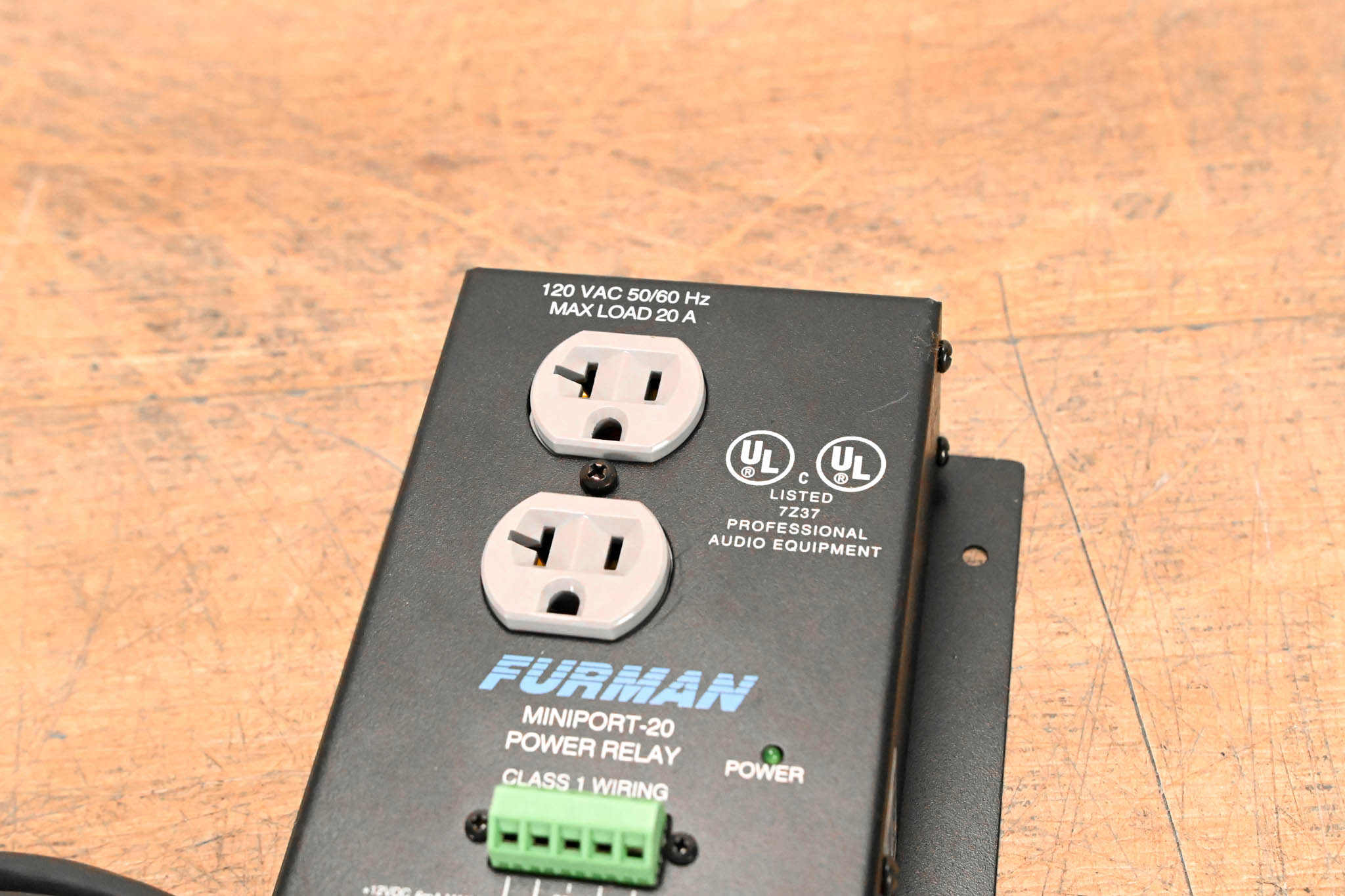 Furman MP-20 Miniport Power Relay Outlet