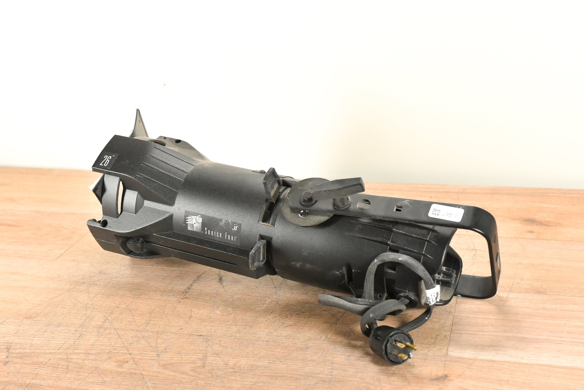 ETC Source Four Jr 26 Degree 575 Ellipsoidal Light