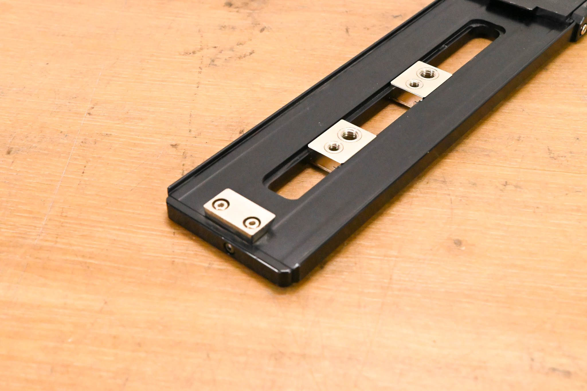 Hitachi TA-Z3 Tripod Quick Release Adapter
