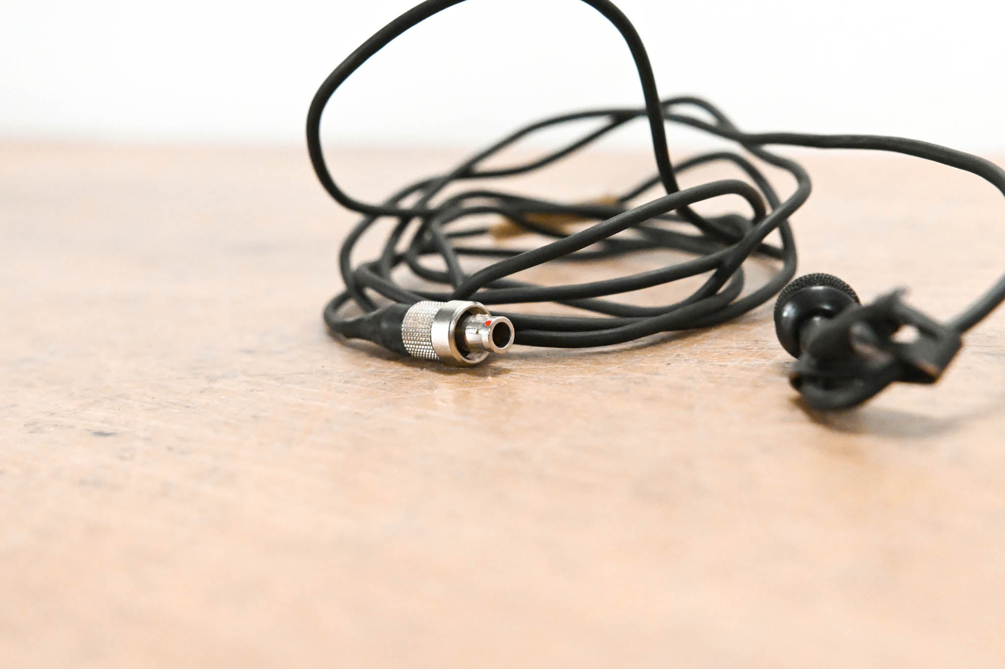 Sennheiser MKE 2 Lavalier Lapel Mic w/ 3-Pin Lemo Connector - Black