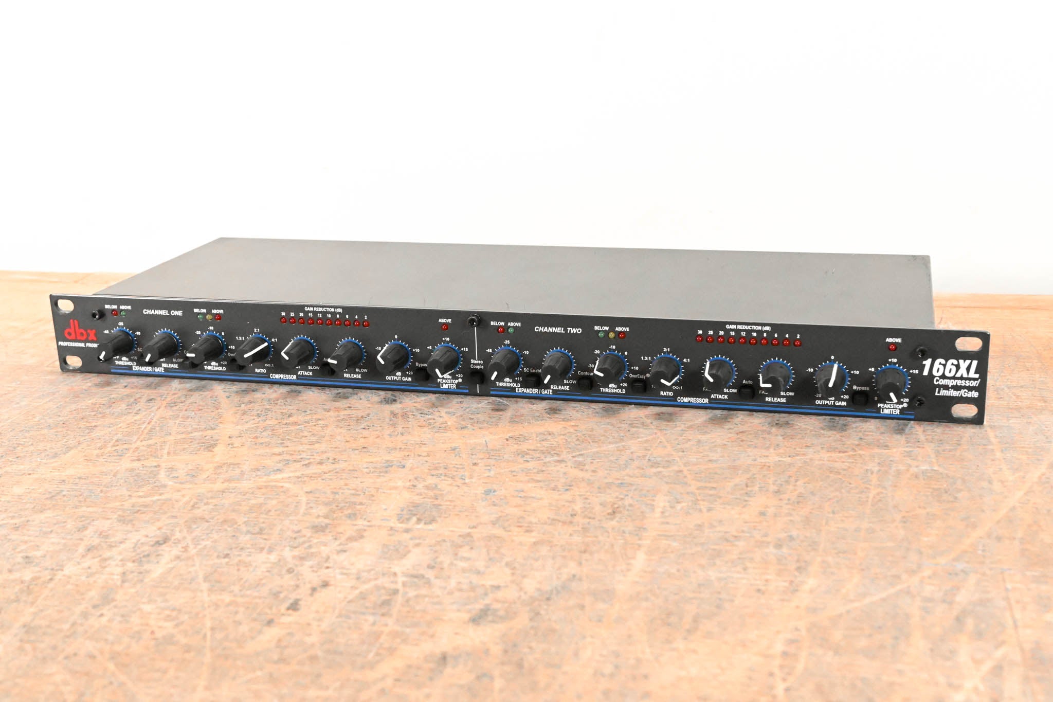 dbx 166XL 2-Channel Compressor/Limiter/Gate