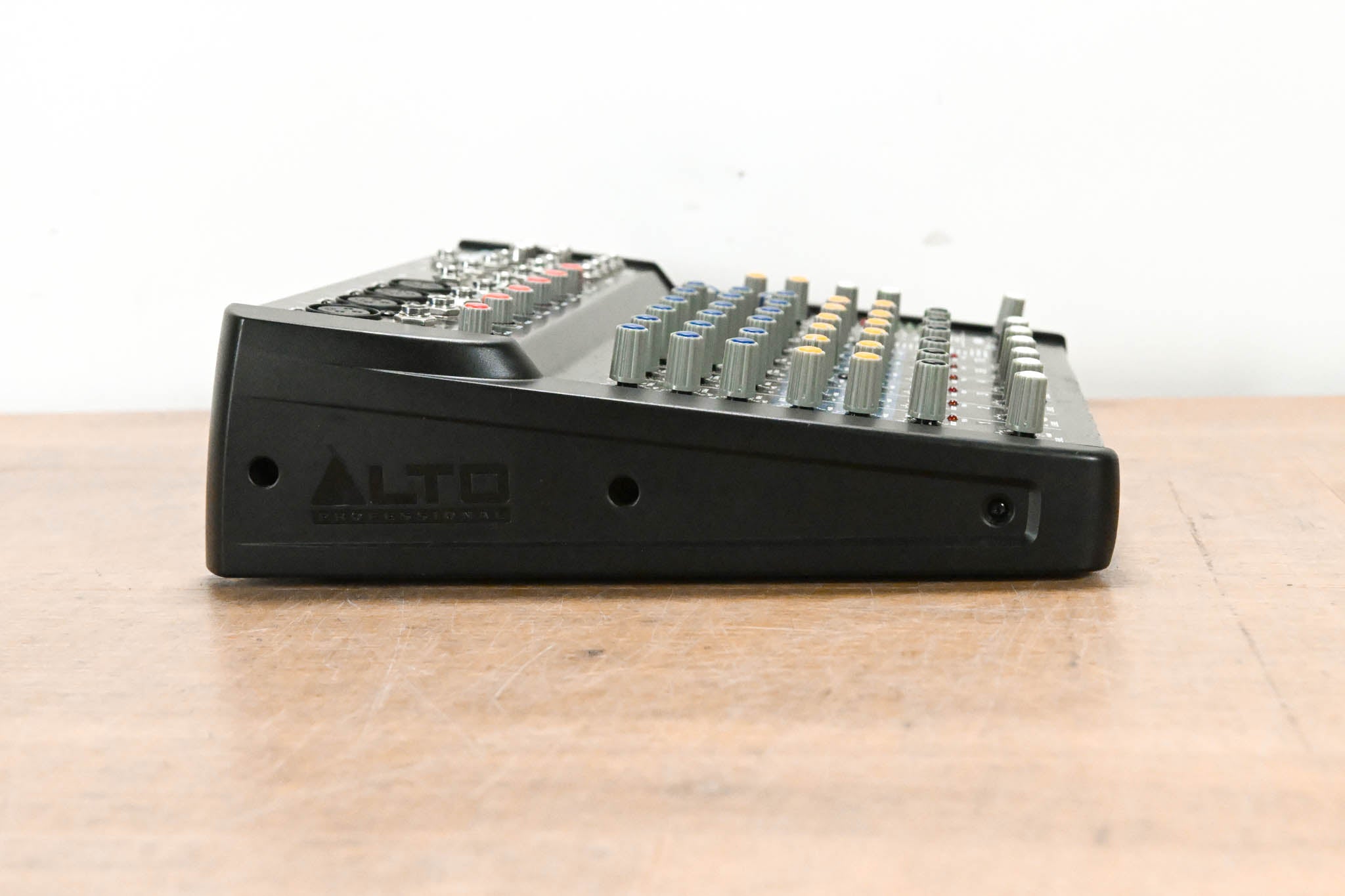 Alto Zephyr Series ZMX122FX 8-Channel Compact Mixer w/ Effects (NO PSU)