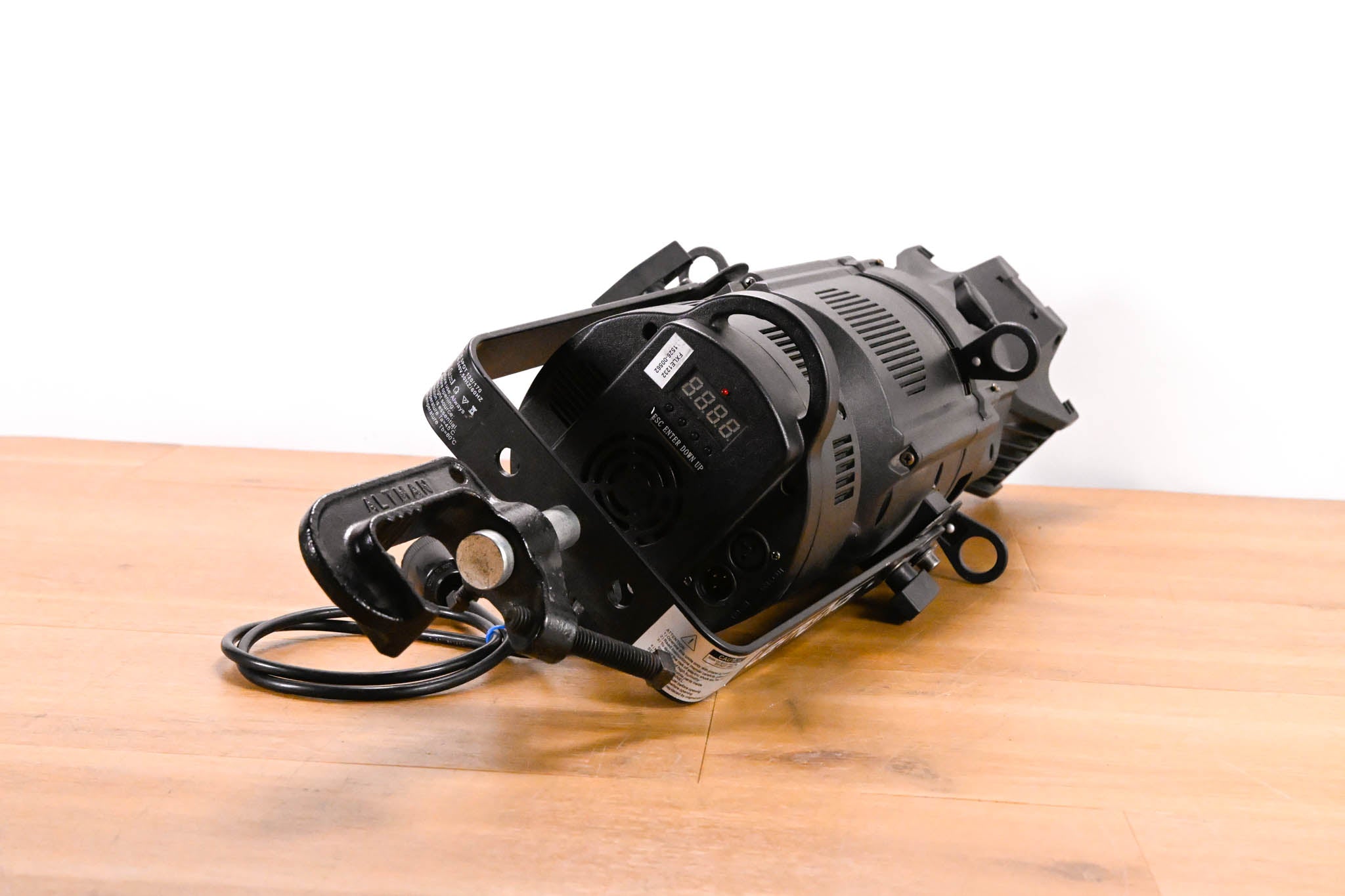 Lightronics FXLE1232 LED Profile Spot 19° LED Ellipsoidal Spotlight