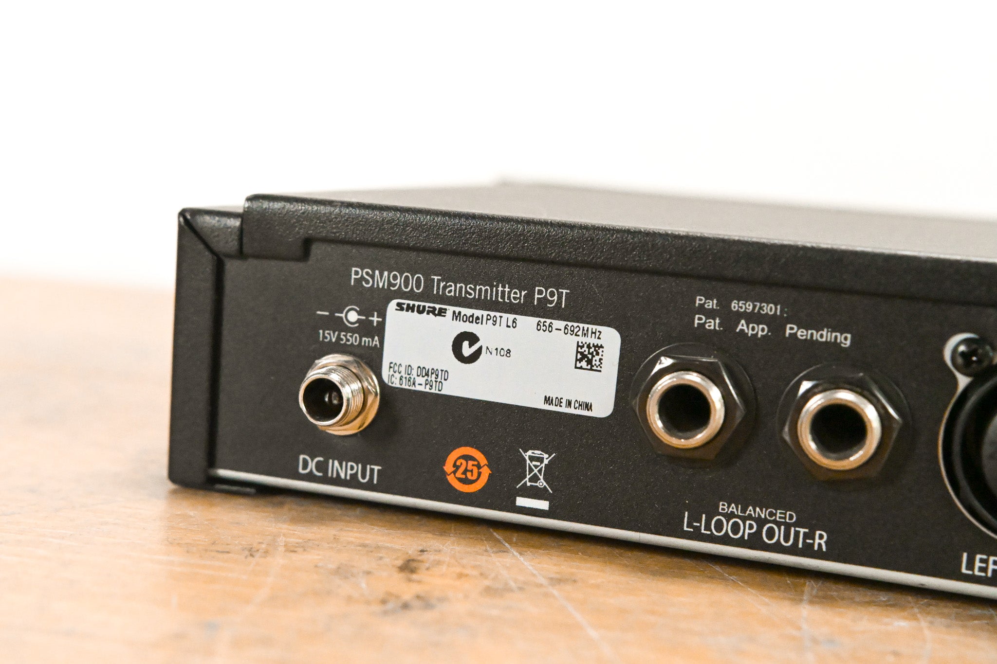Shure PSM 900 Wireless IEM System L6 Band: 656-692 MHz (NO POWER SUPPLY)