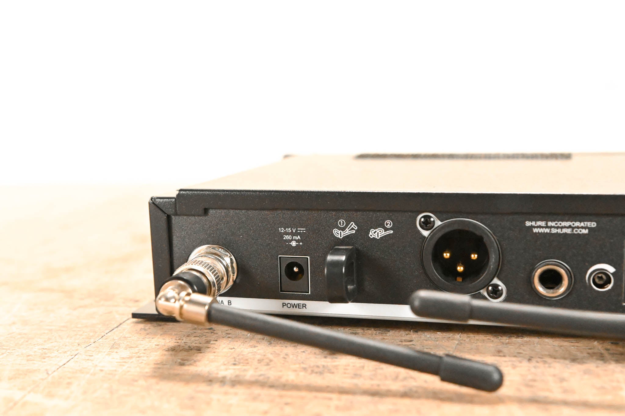 Shure BLX14R Bodypack Wireless System - J10 Band: 584-608 MHz