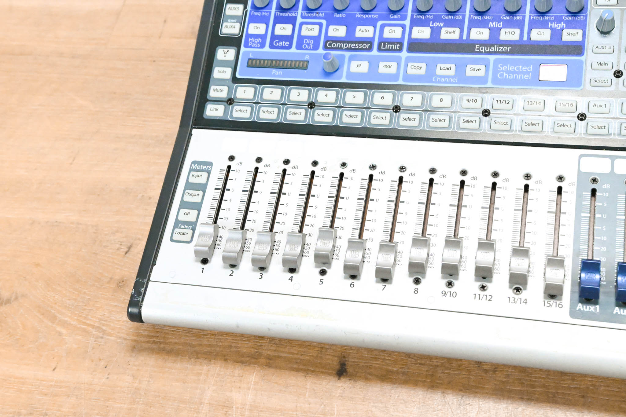 PreSonus StudioLive 16.0.2 16-Channel Digital Mixer