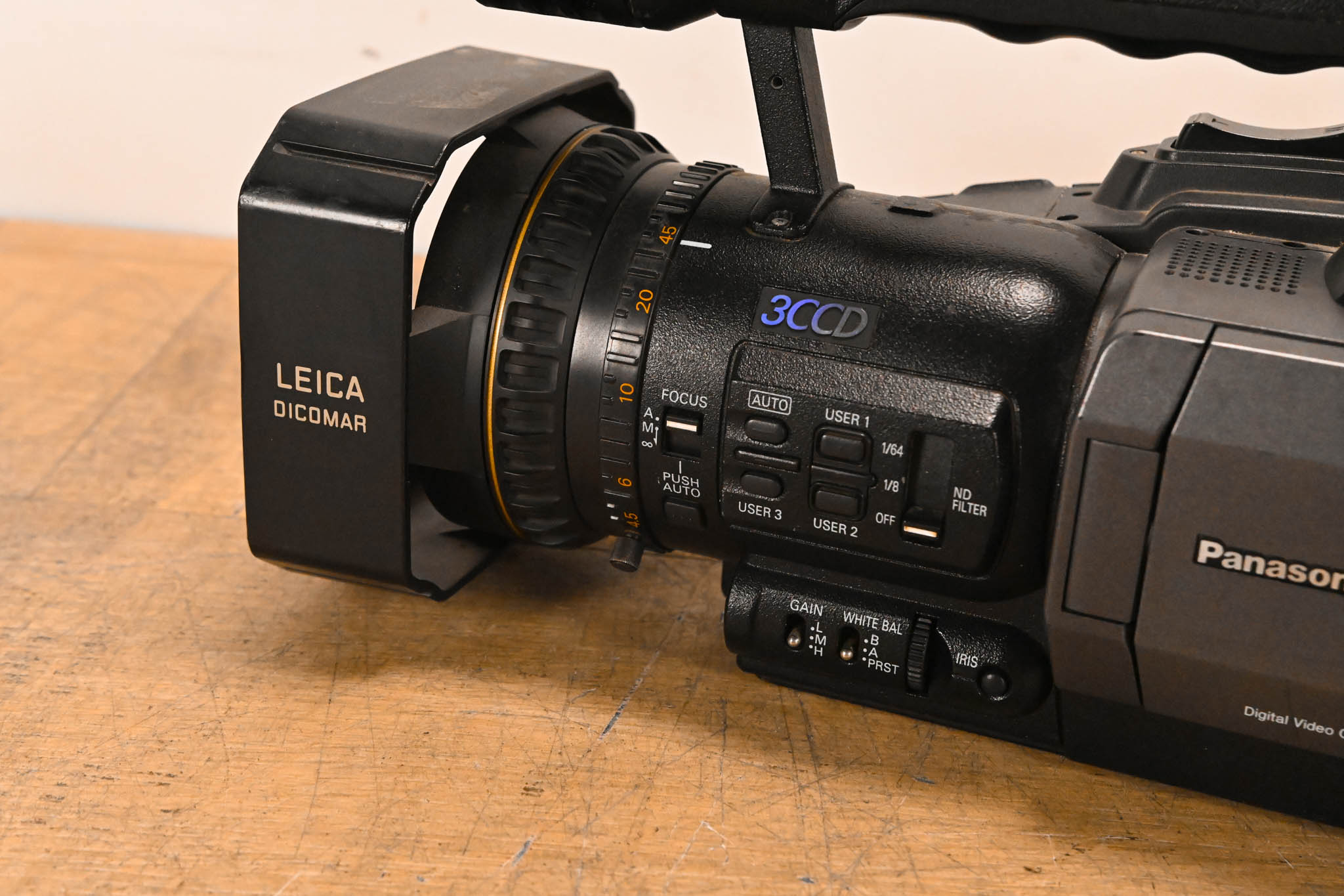 Panasonic AG-DVX100B 3-CCD Mini-DV Cinema Video Camcorder