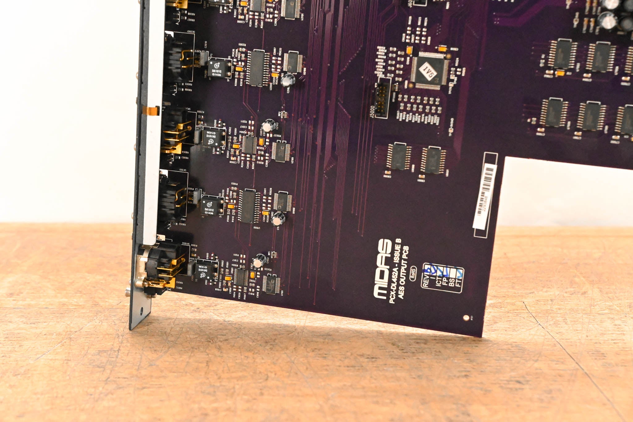 Midas DL452 AES3 Digital 8 Input, 8 Output Card