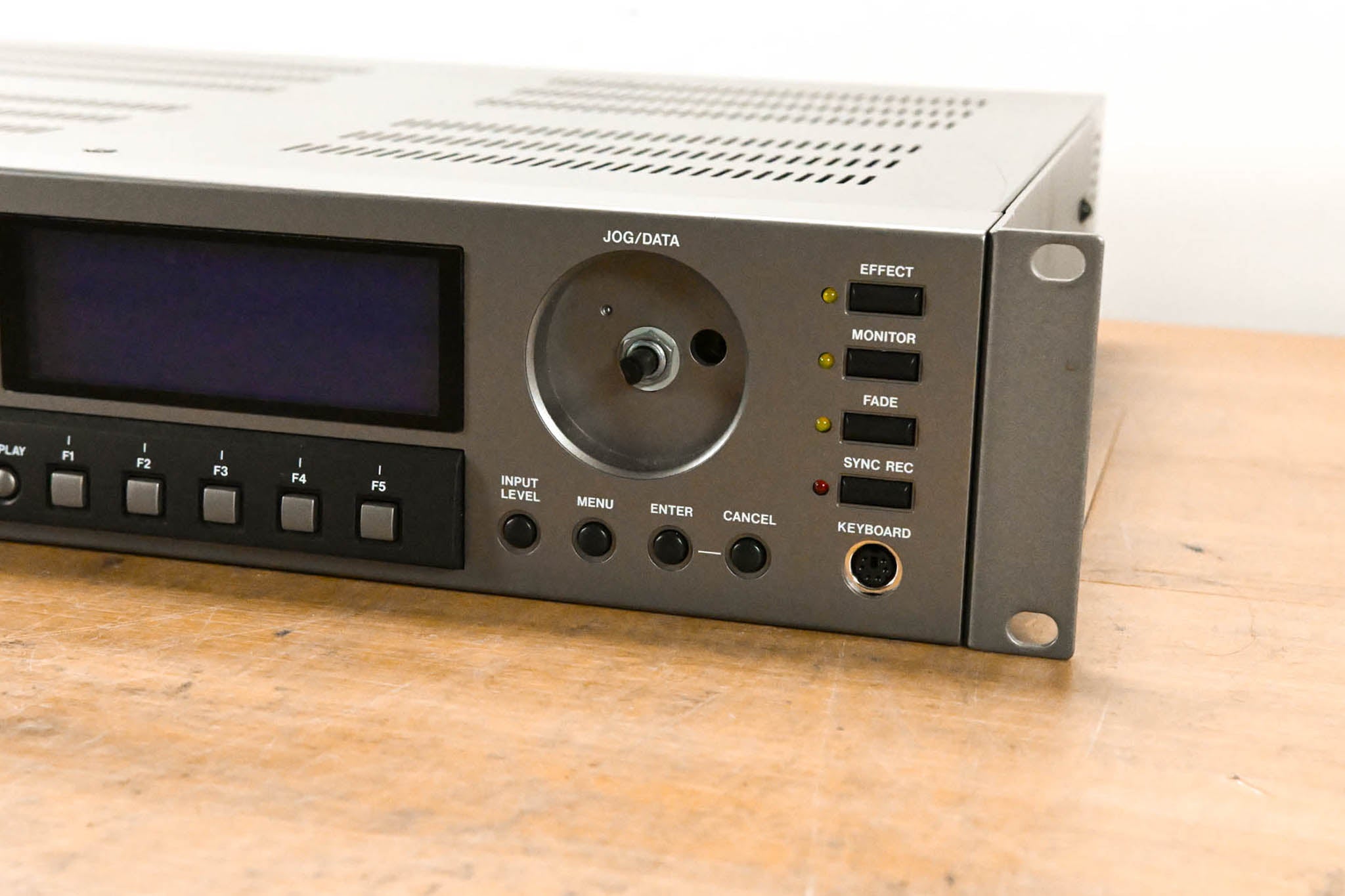 TASCAM DV-RA1000 High-Resolution DVD Master Recorder