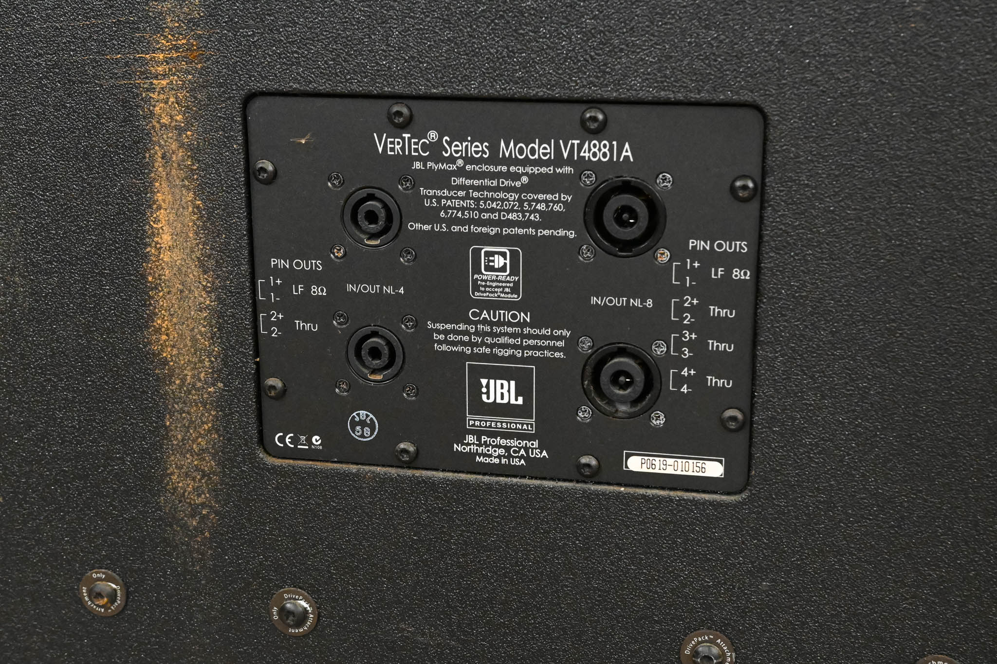 JBL VT4881A Compact Arrayable 18" Subwoofer