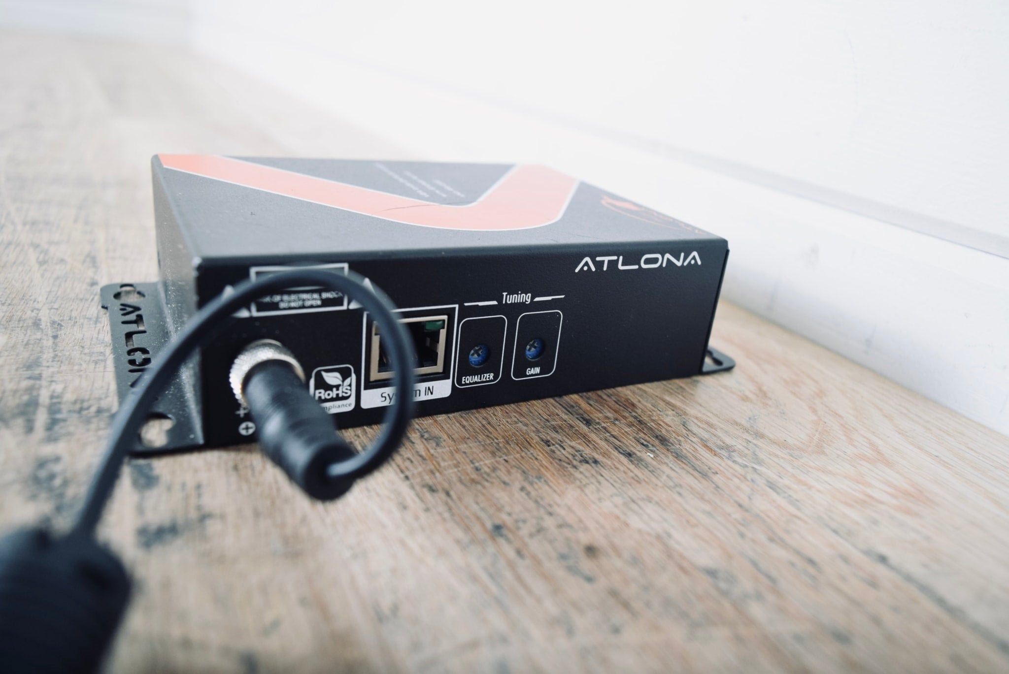 Atlona AT-VGA-RS300SRS VGA over CAT5/5e/6 Extender