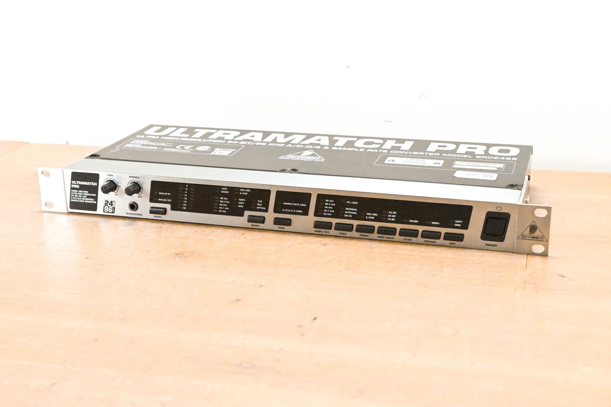 Behringer ULTRAMATCH PRO SRC2496 Sample Rate Converter