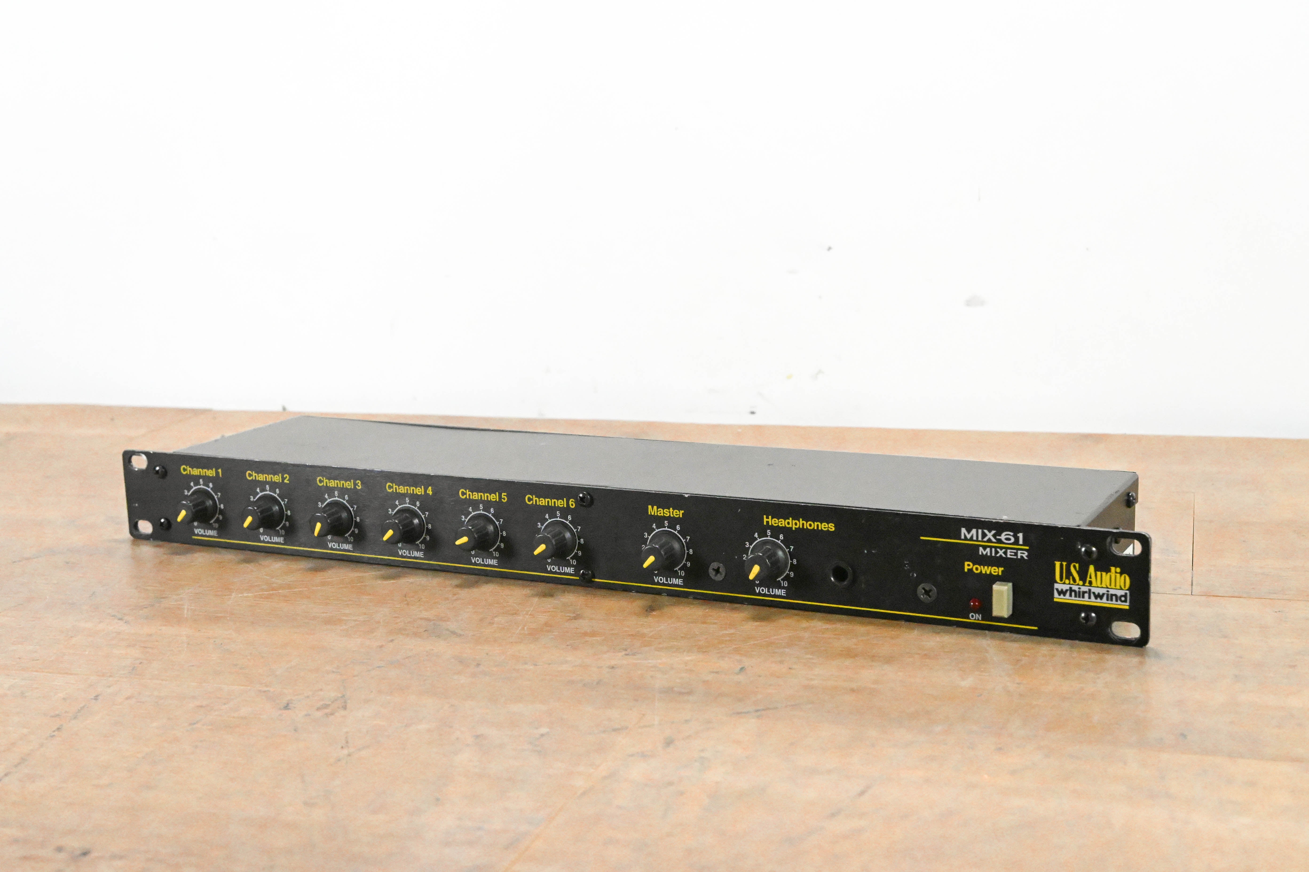 Whirlwind MIX-61 6-Channel Audio Mixer
