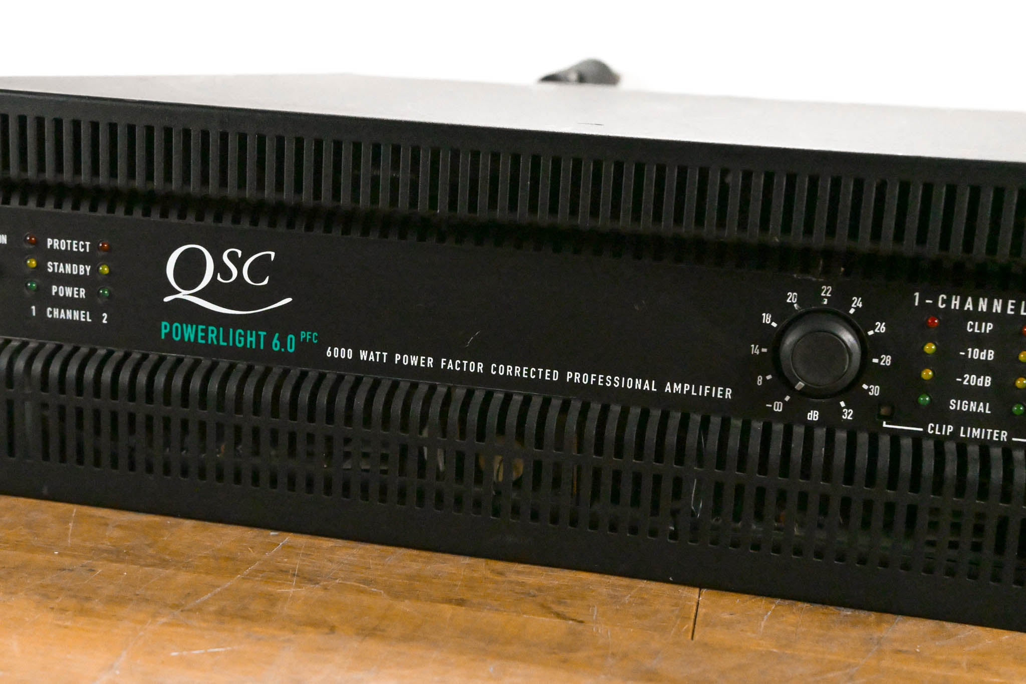 QSC PowerLight 6.0 PFC Power Factor Corrected 2-Channel Power Amplifier