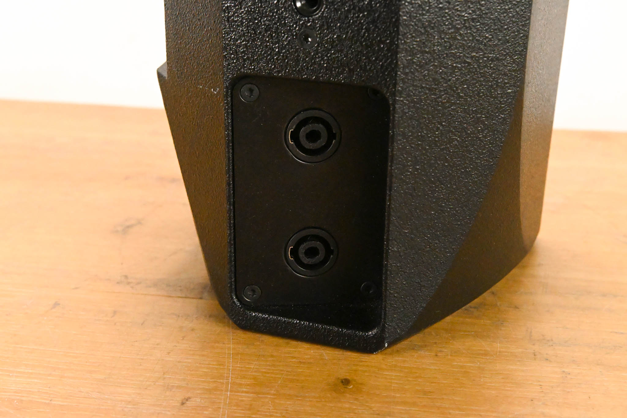 d&b audiotechnik E6 2-Way Passive Coaxial Loudspeaker