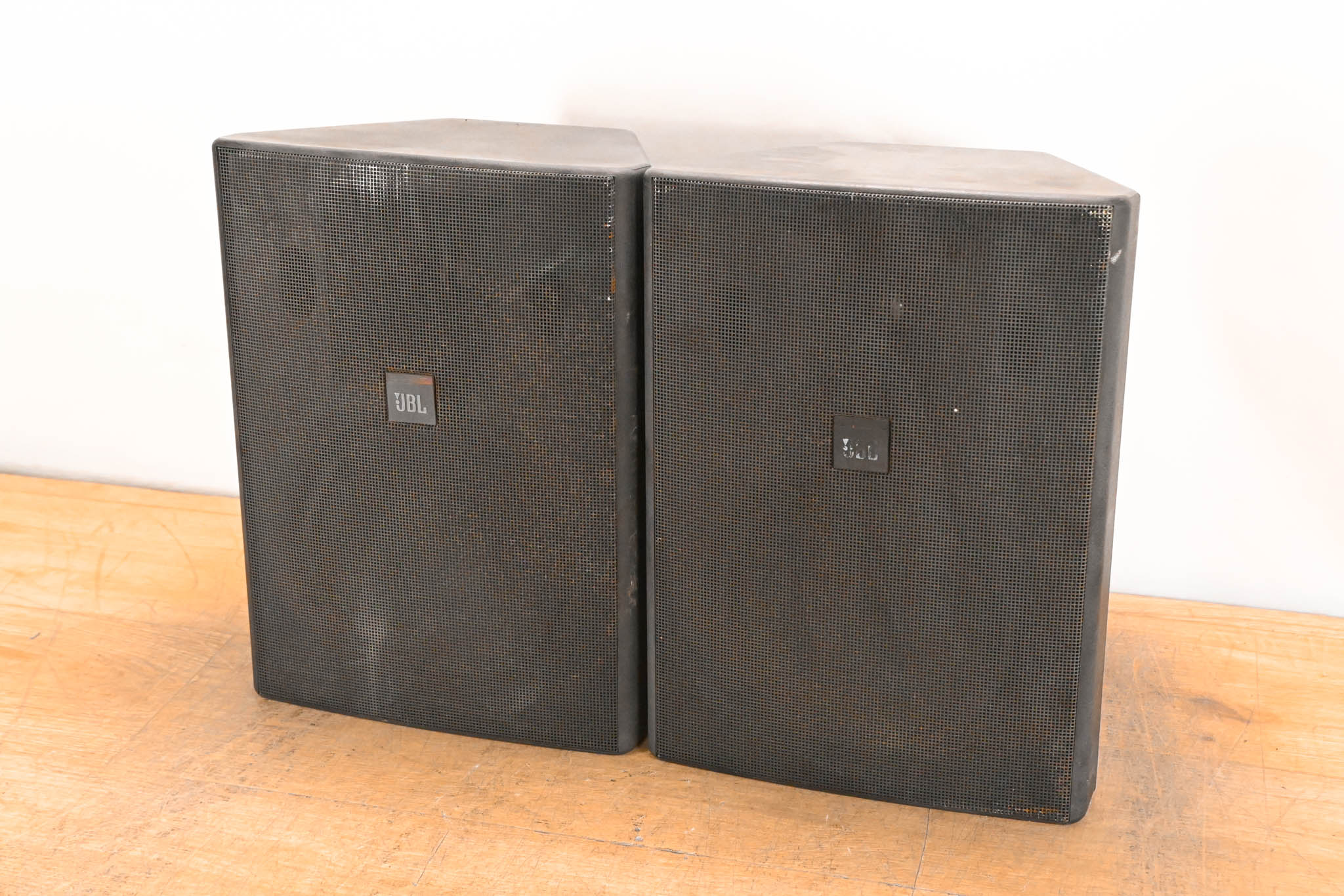 JBL Control 28 2-Way 8" Indoor/Outdoor Speaker (PAIR)