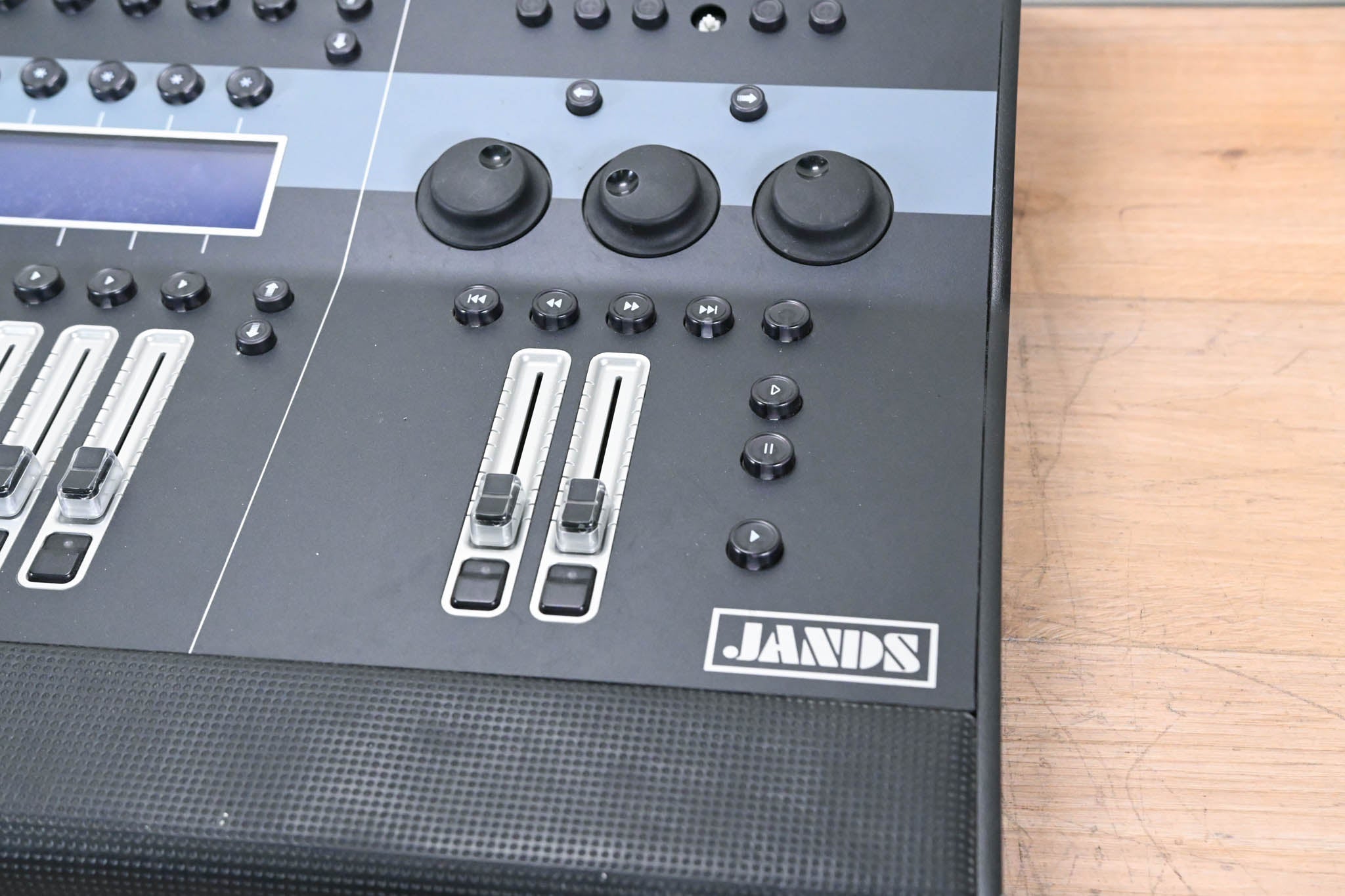 Jands Vista S3 Lighting Console