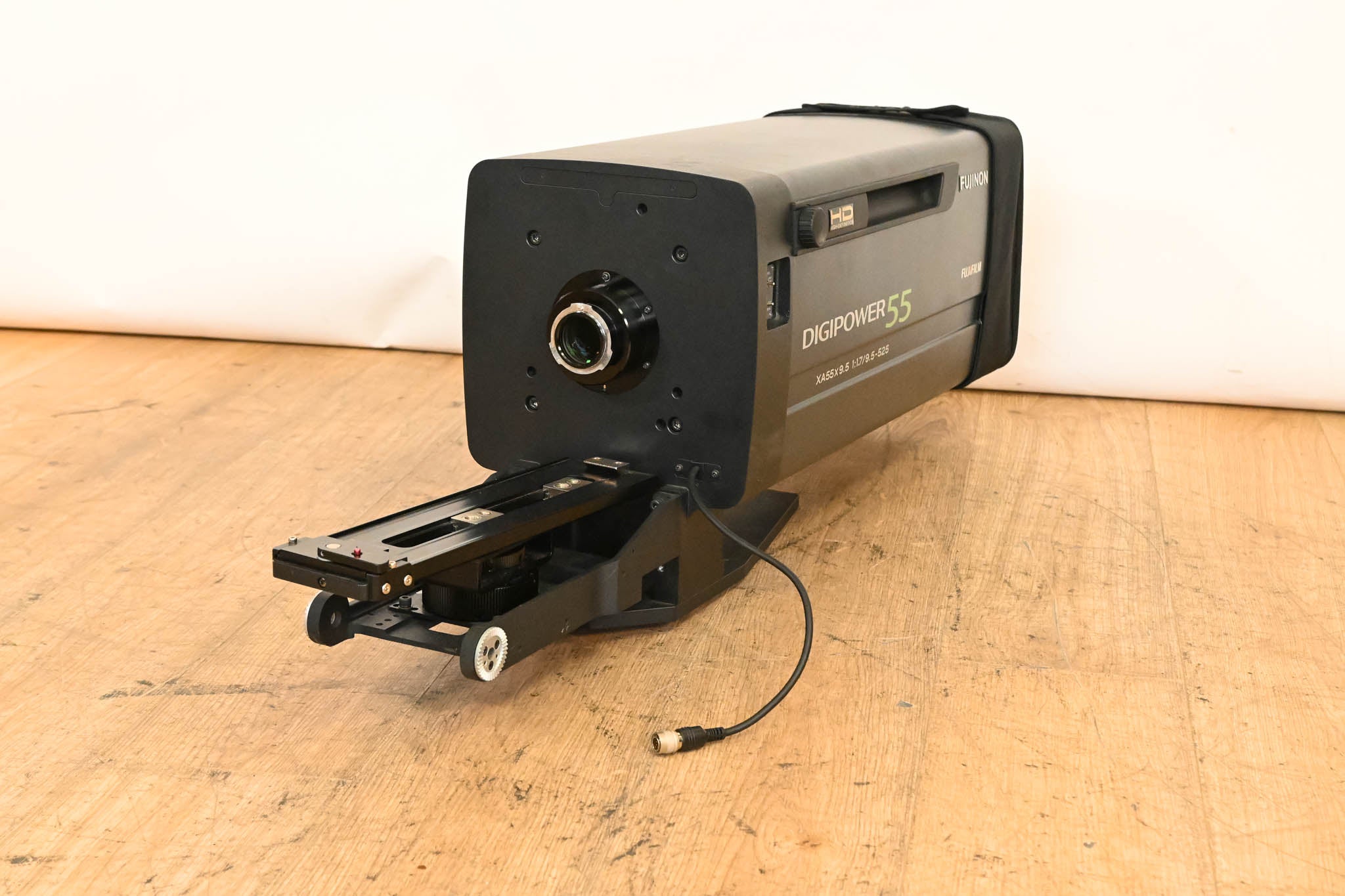 Fujinon XA55x9.5 BESM-S5L Digipower 55 2/3" EFP Box Lens 1:1.7/9.5-525mm
