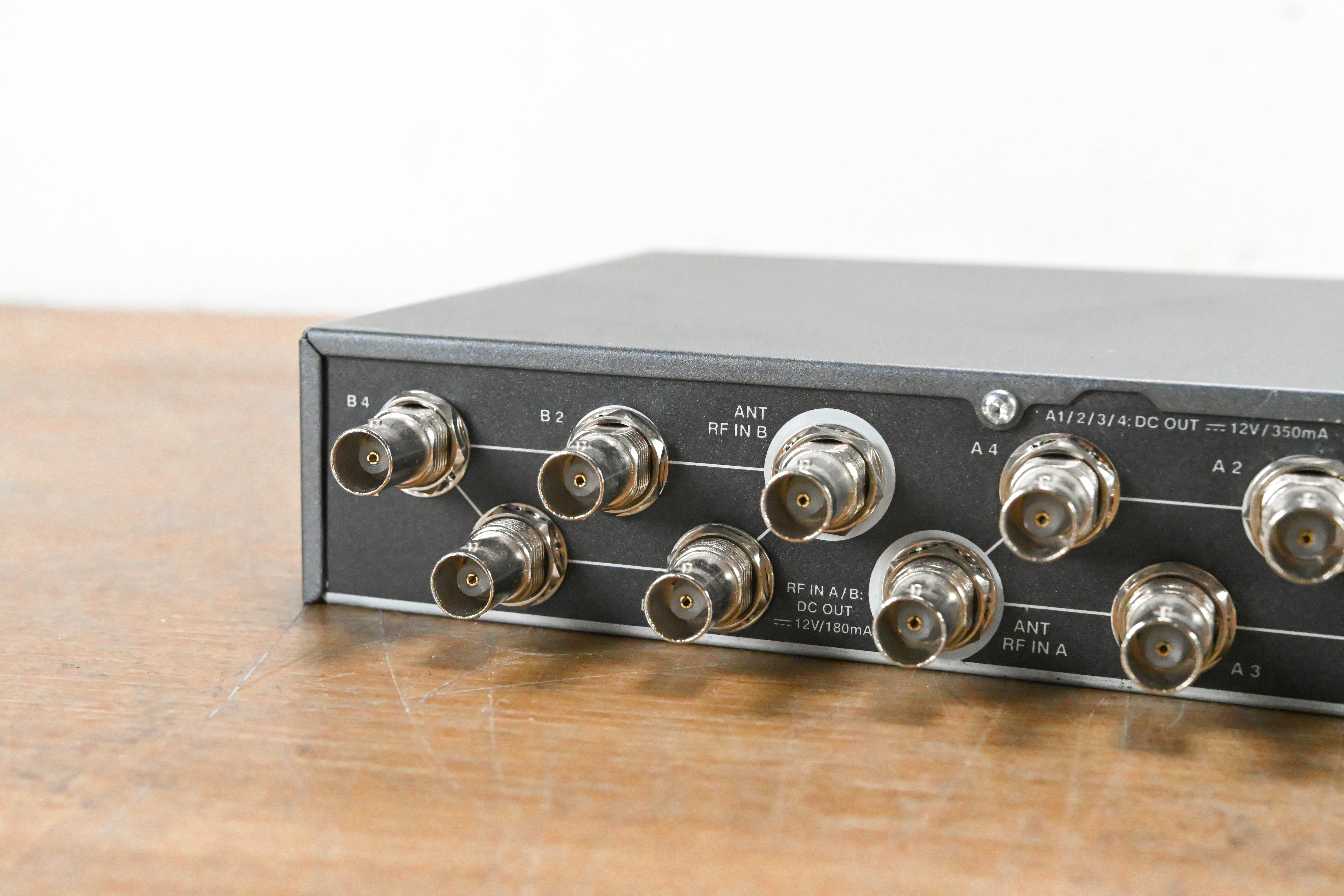 Sennheiser ASA 1 Active Antenna Splitter - 500-870 MHz