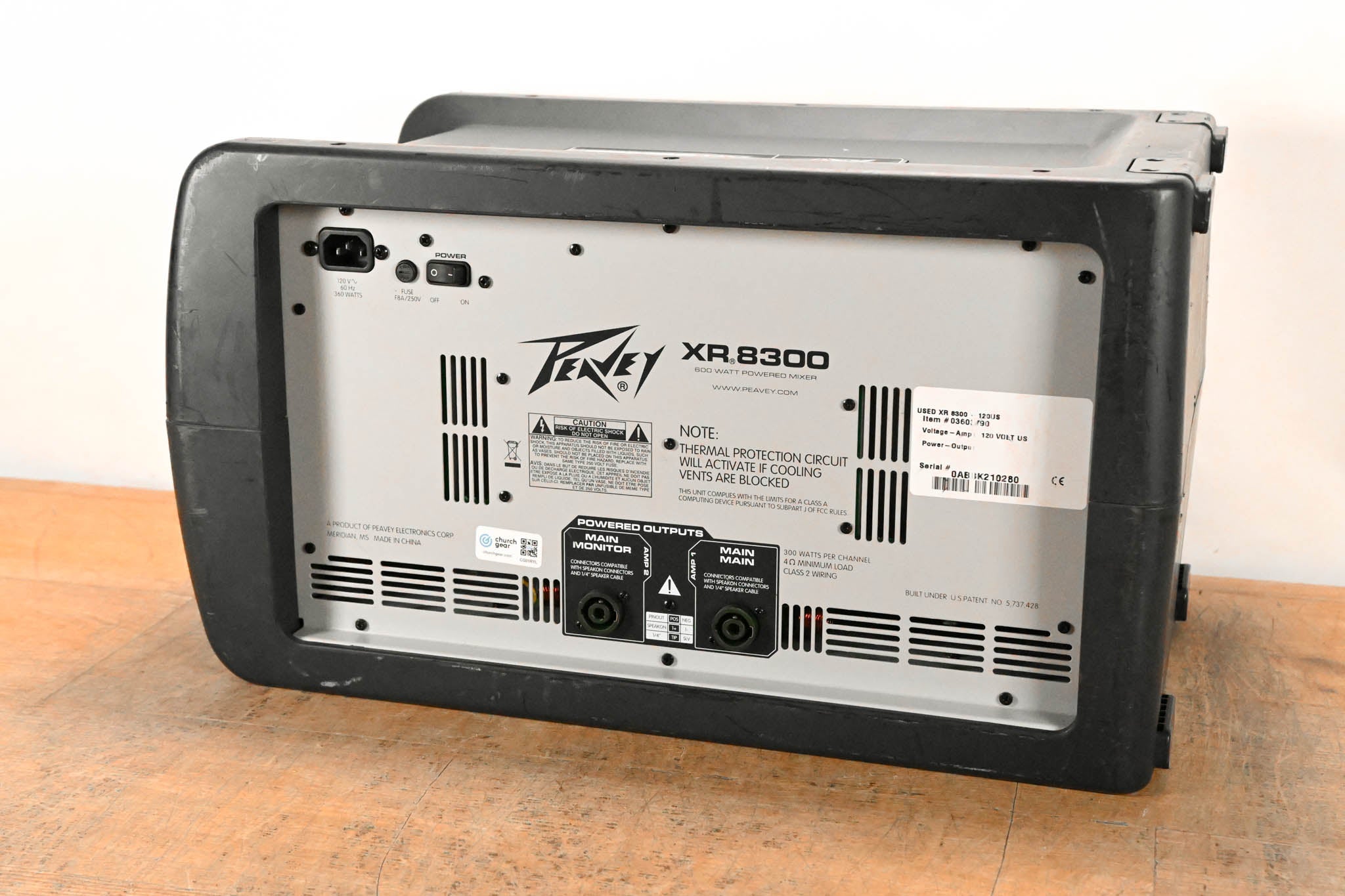 Peavey XR 8300 600W 10-Input Powered Mixer